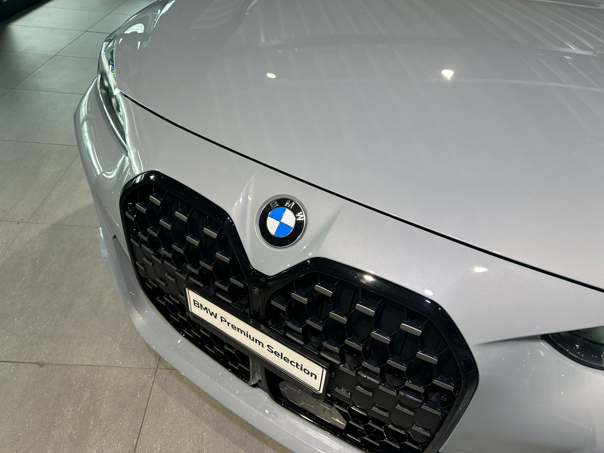 BMW M440i xDrive 48V Gran Coupé Steptronic-image-18