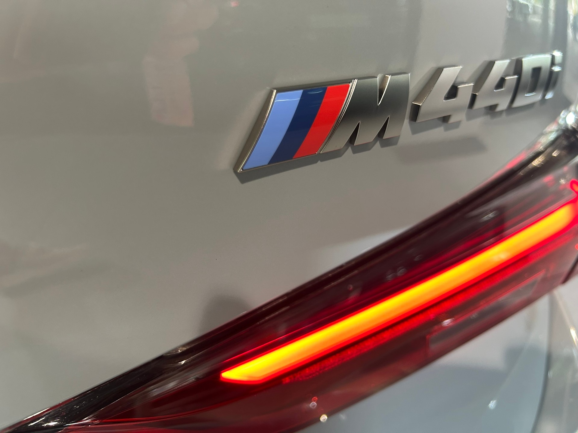 BMW M440i xDrive 48V Gran Coupé Steptronic-image-19