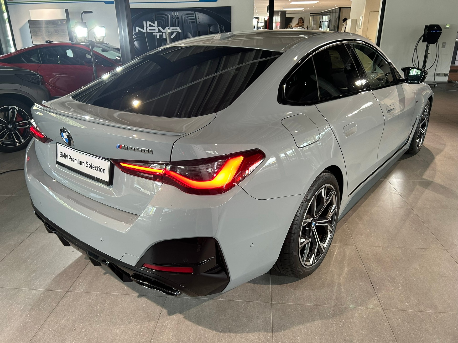 BMW M440i xDrive 48V Gran Coupé Steptronic-image-12