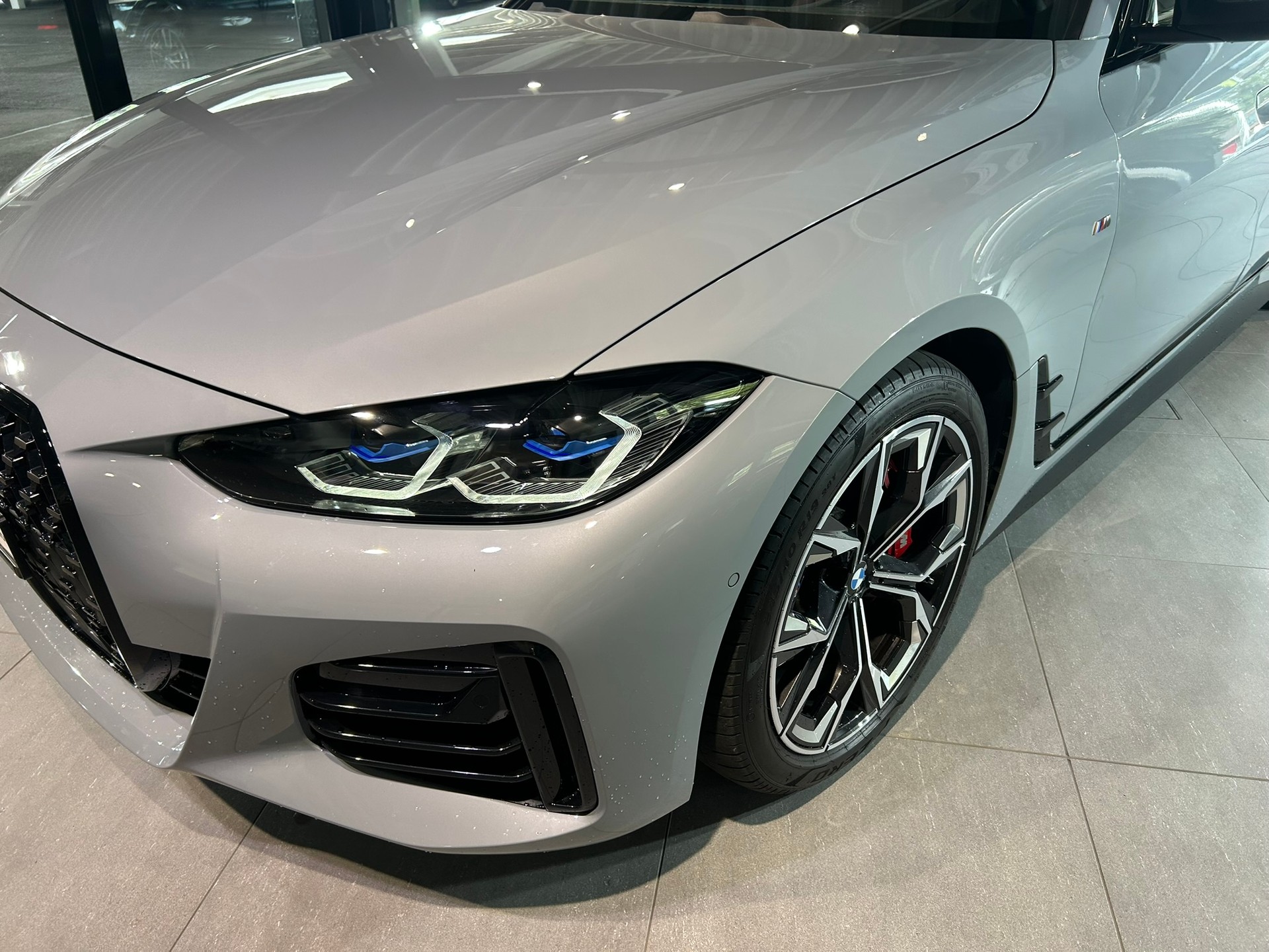 BMW M440i xDrive 48V Gran Coupé Steptronic-image-16