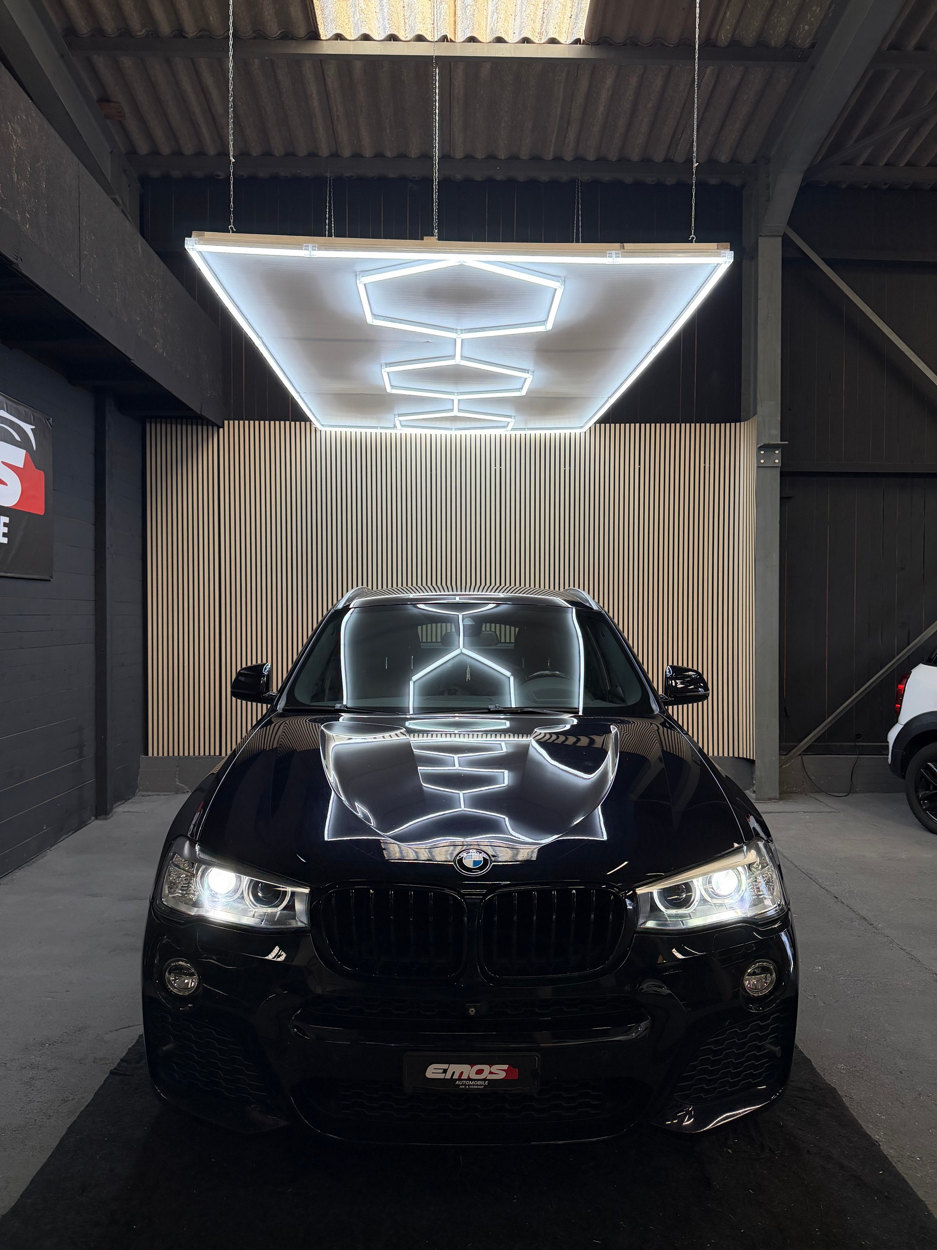BMW X4 xDrive 20d Steptronic M-Packet-image-1
