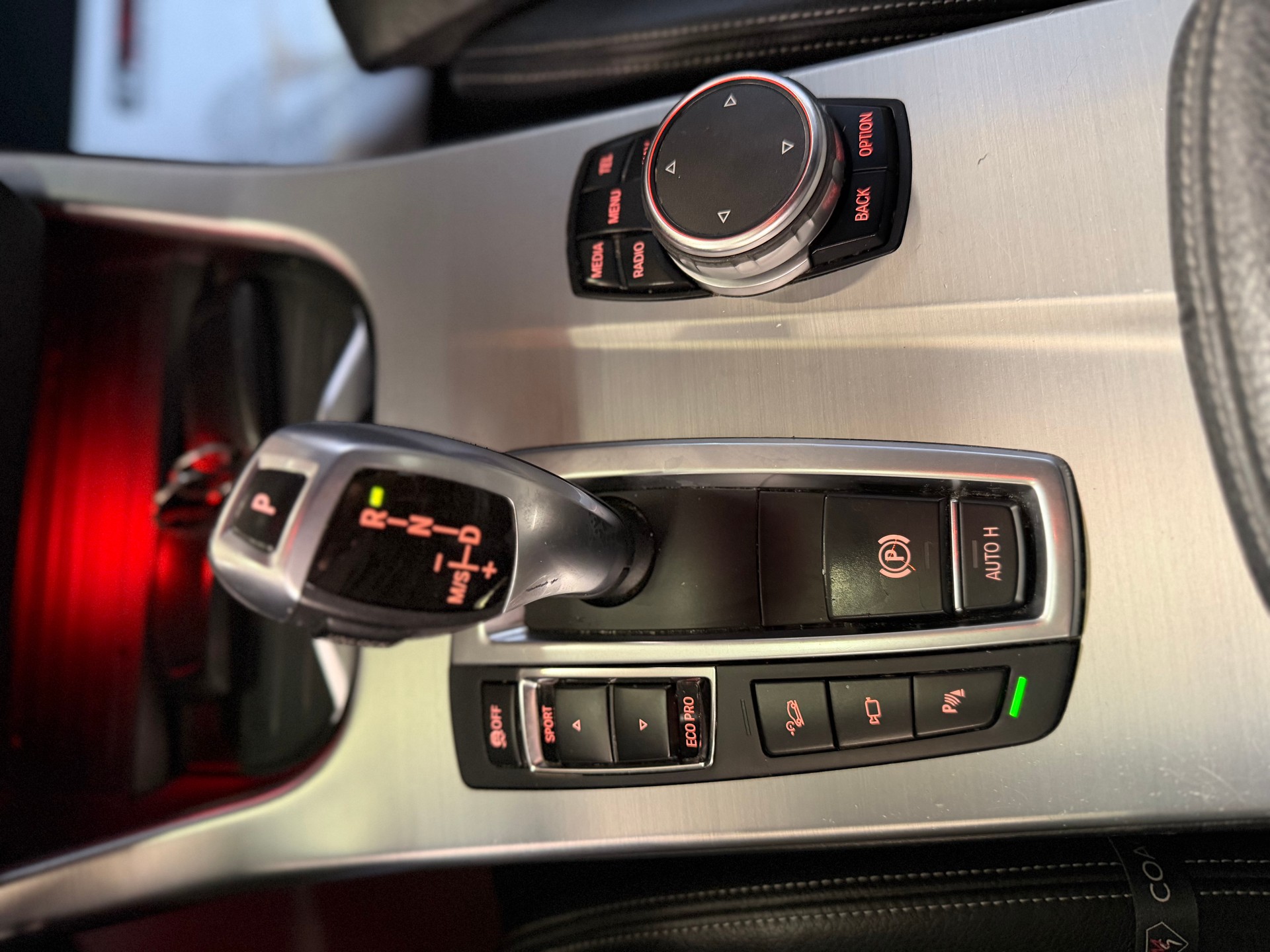 BMW X4 xDrive 20d Steptronic M-Packet-image-13