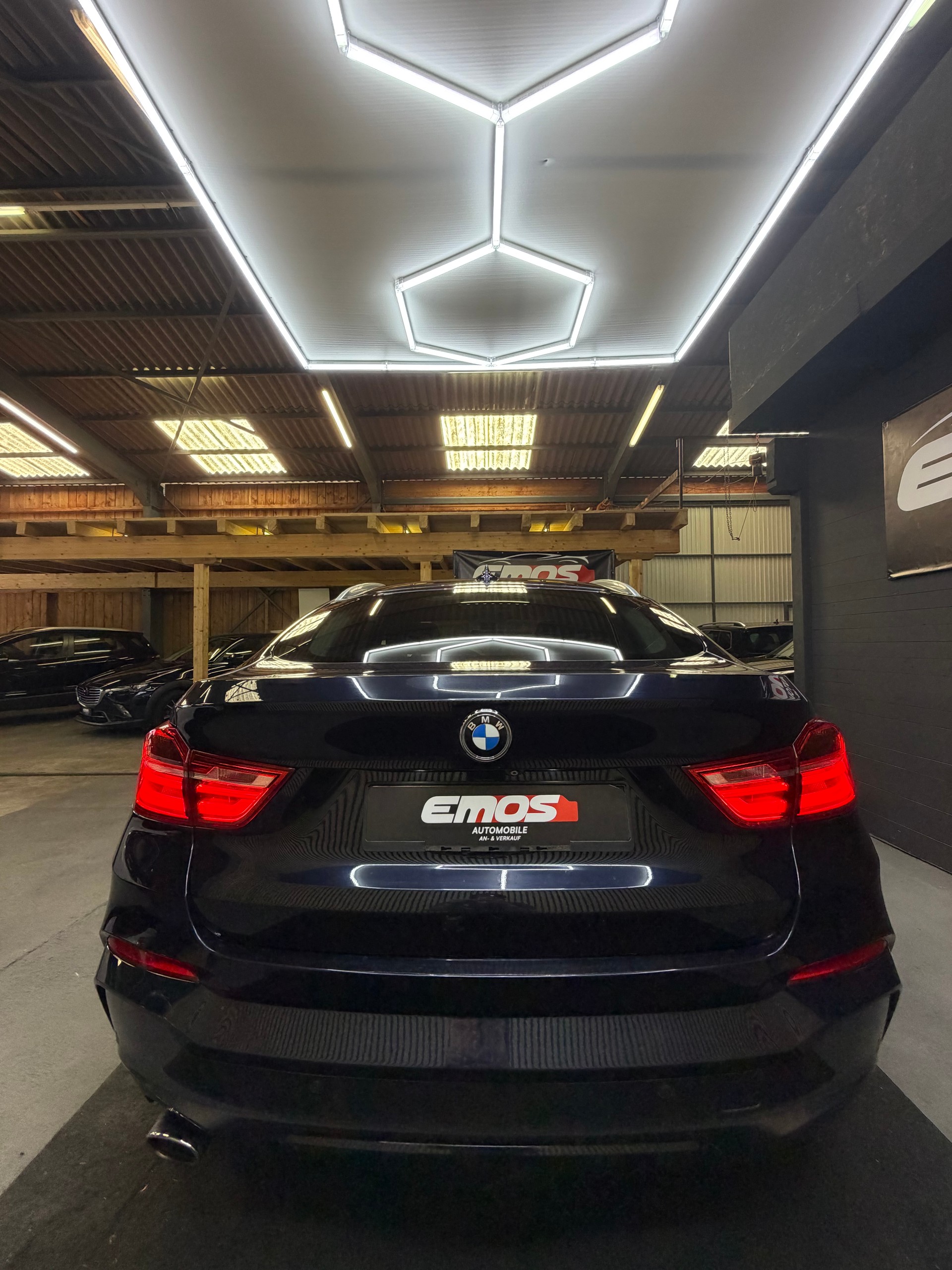 BMW X4 xDrive 20d Steptronic M-Packet-image-6