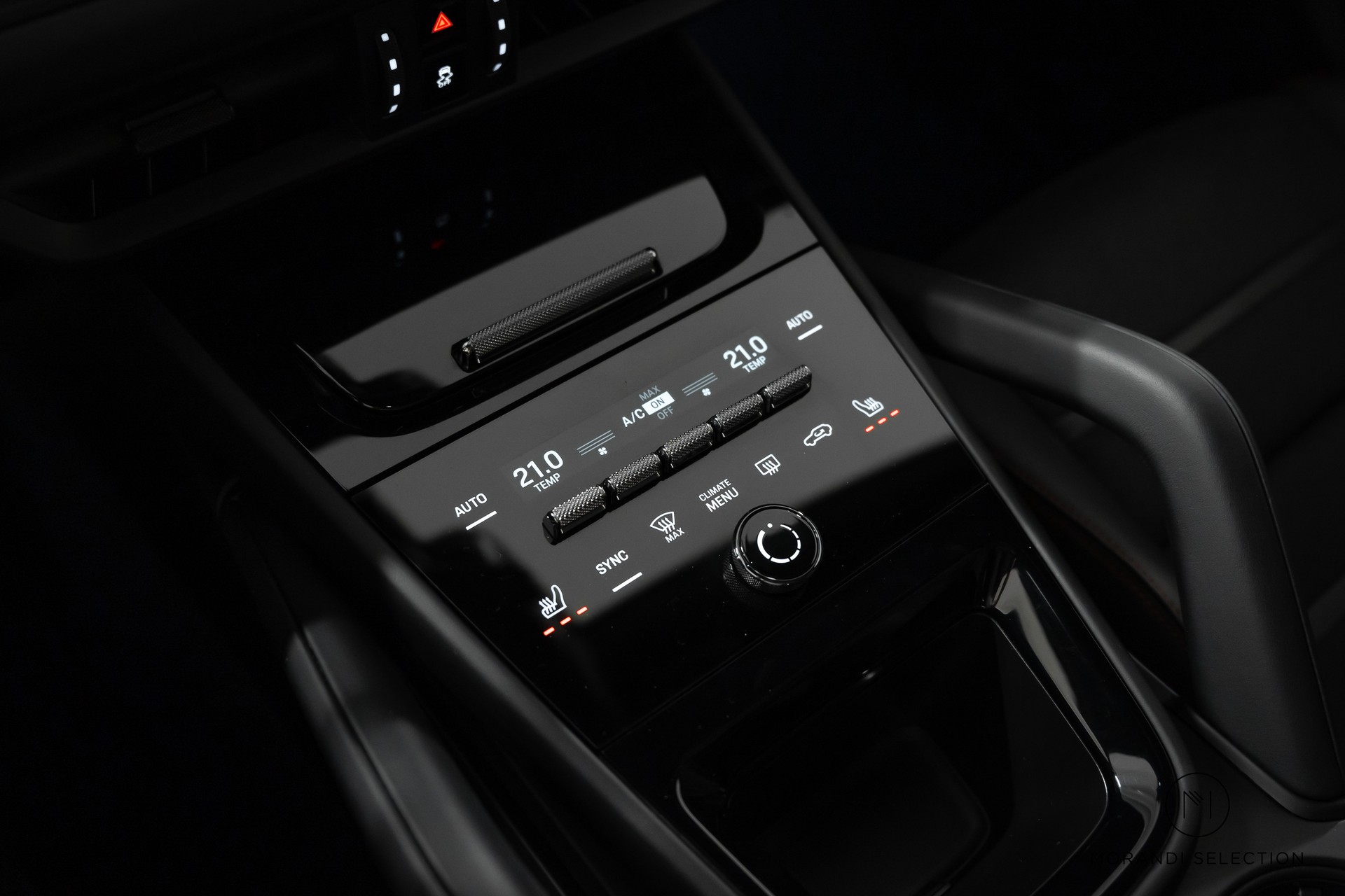 PORSCHE Cayenne 4.0 V8 GTS-image-30