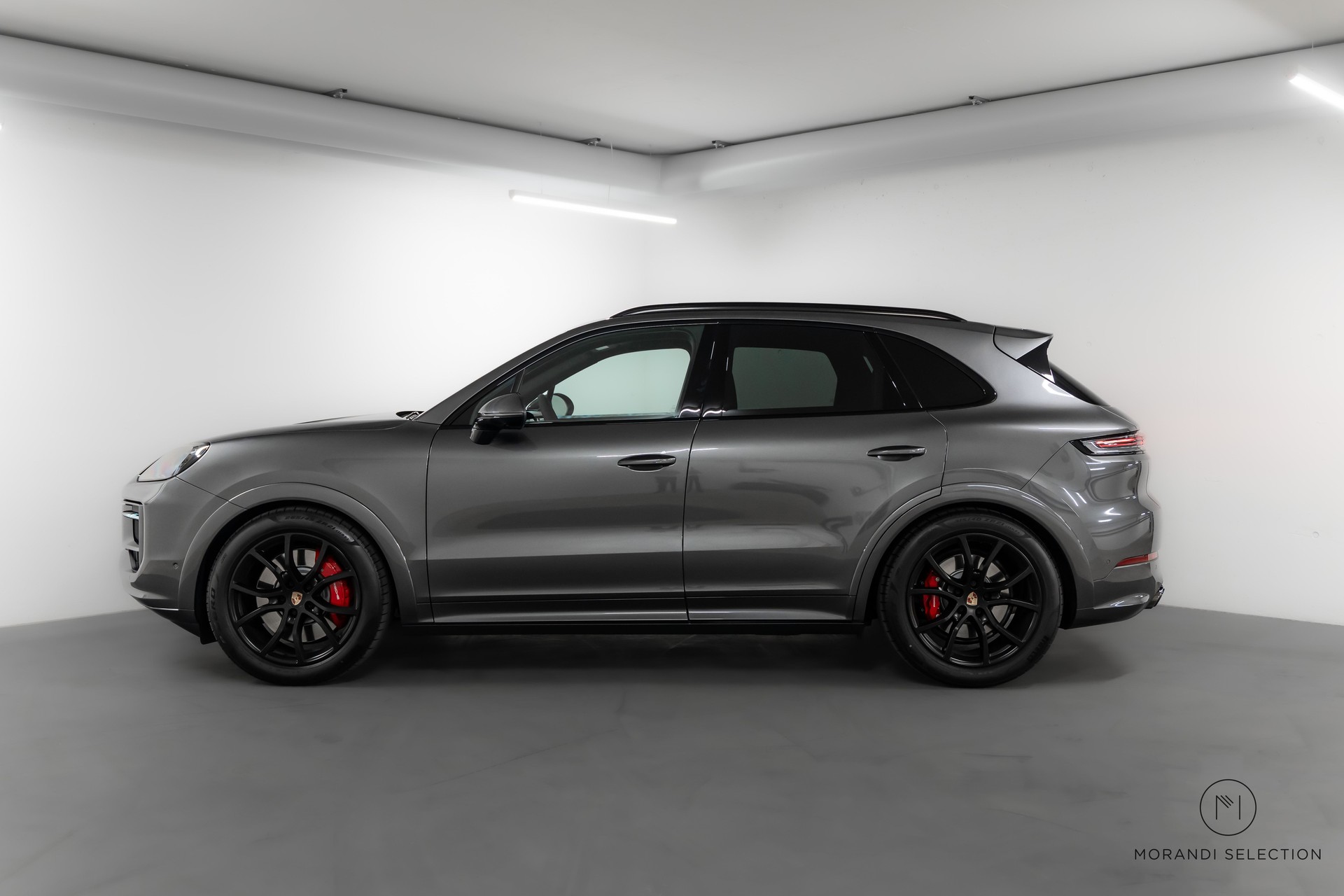PORSCHE Cayenne 4.0 V8 GTS-image-0