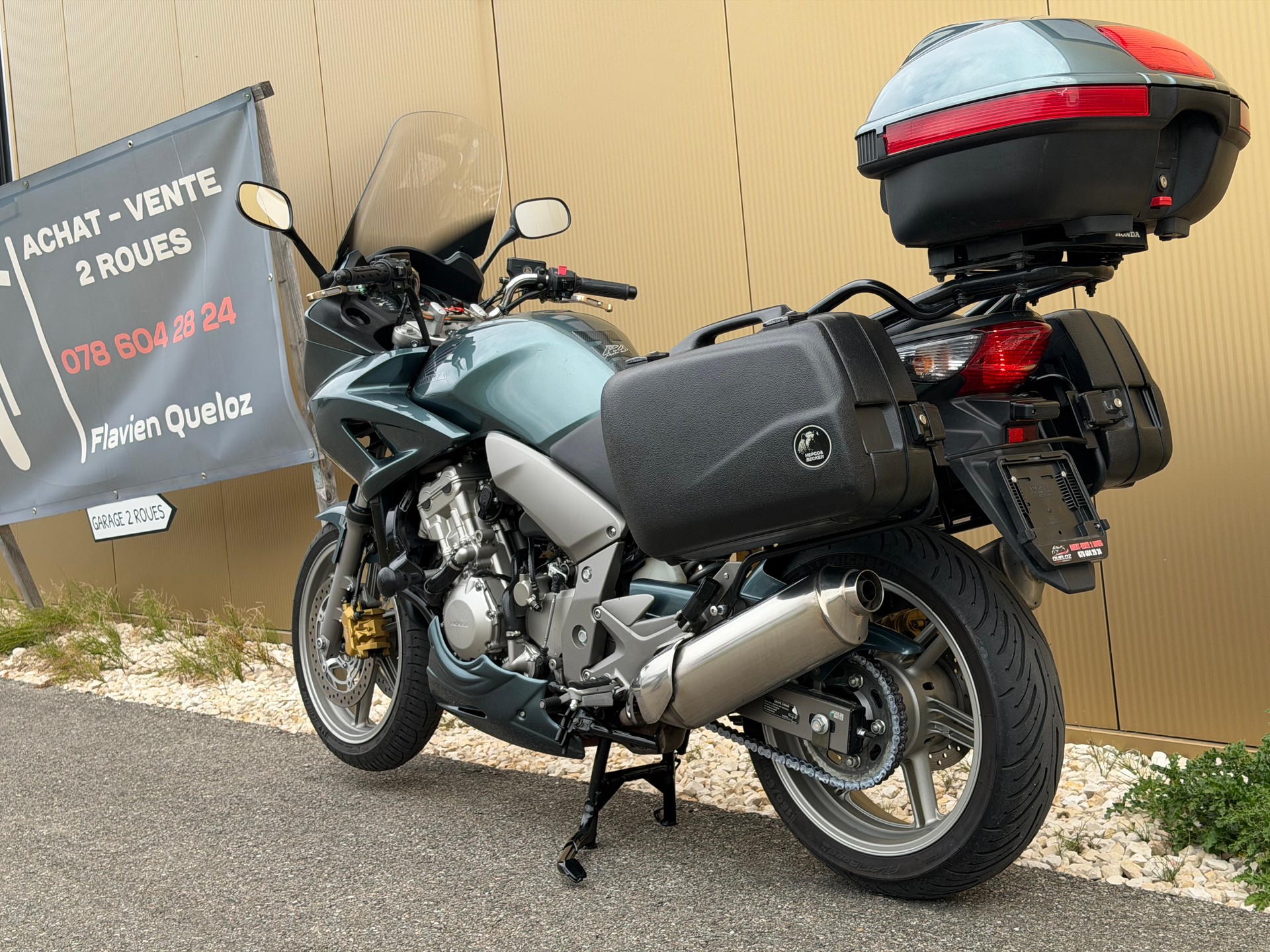 HONDA CBF 1000 ABS-image-11