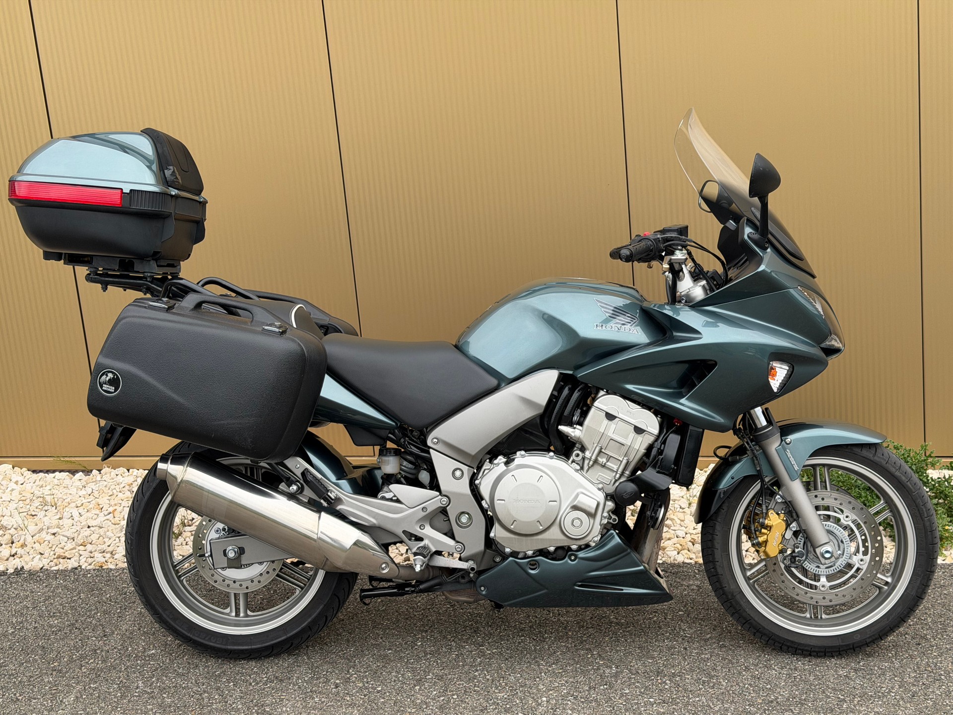 HONDA CBF 1000 ABS-showroom-element-3
