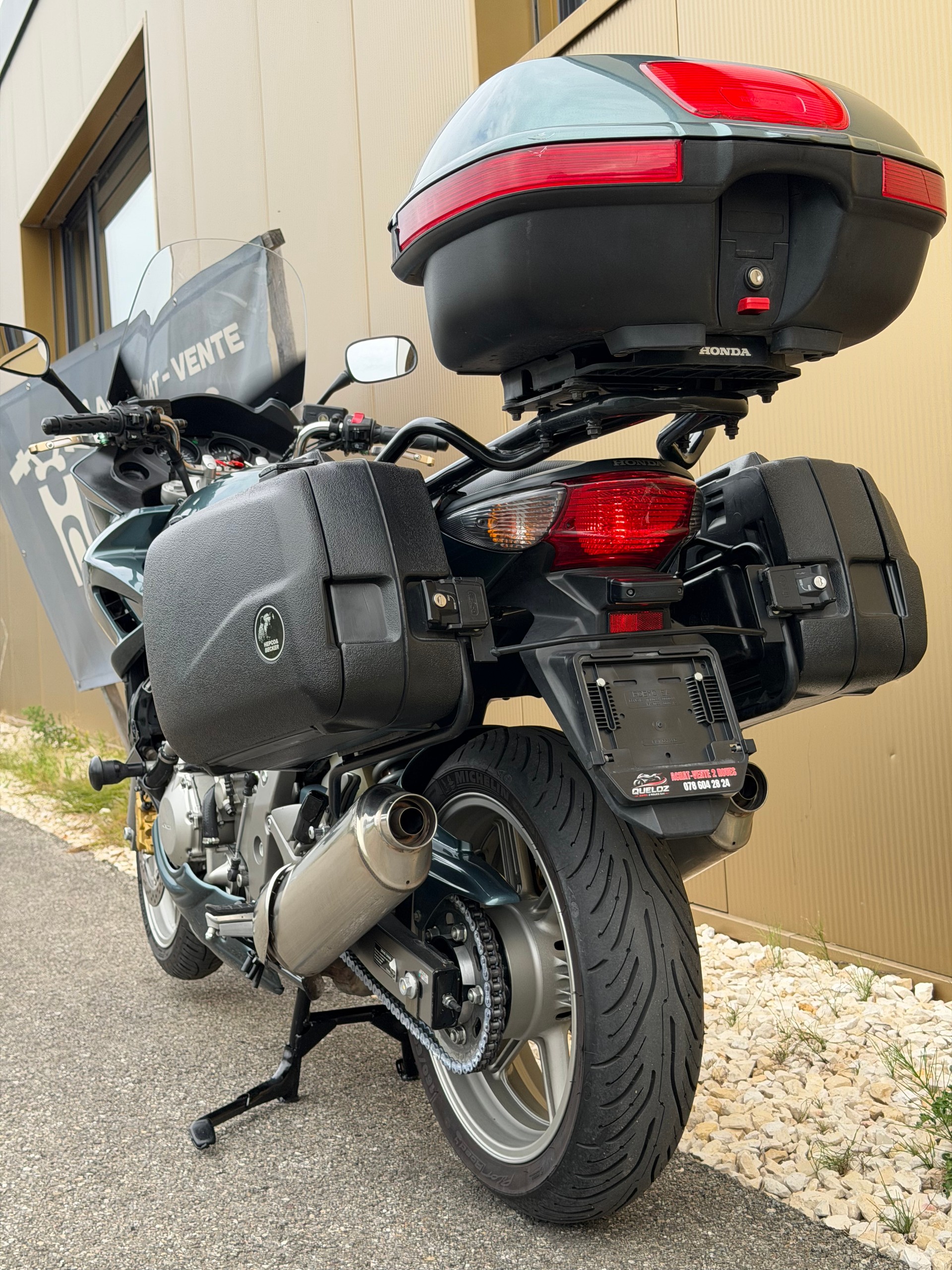 HONDA CBF 1000 ABS-image-12