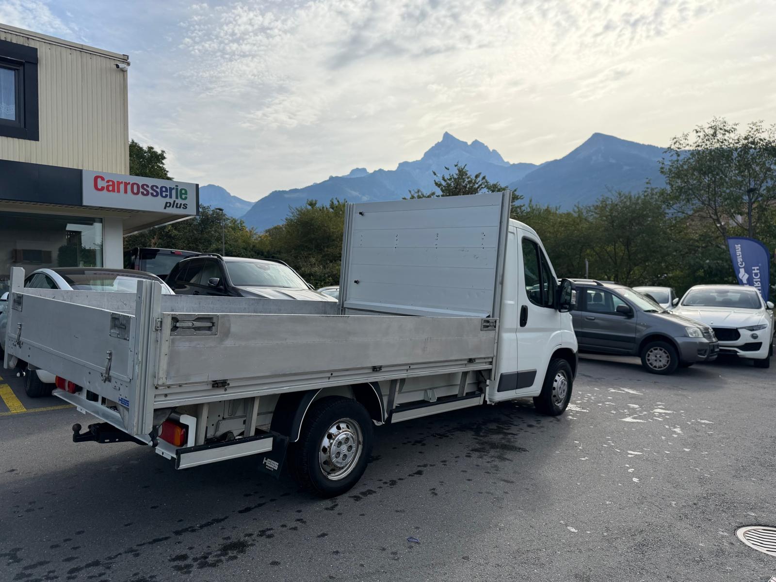 CITROEN Jumper 35 2.0 BlueHDi 130 Attraction L2-image-2