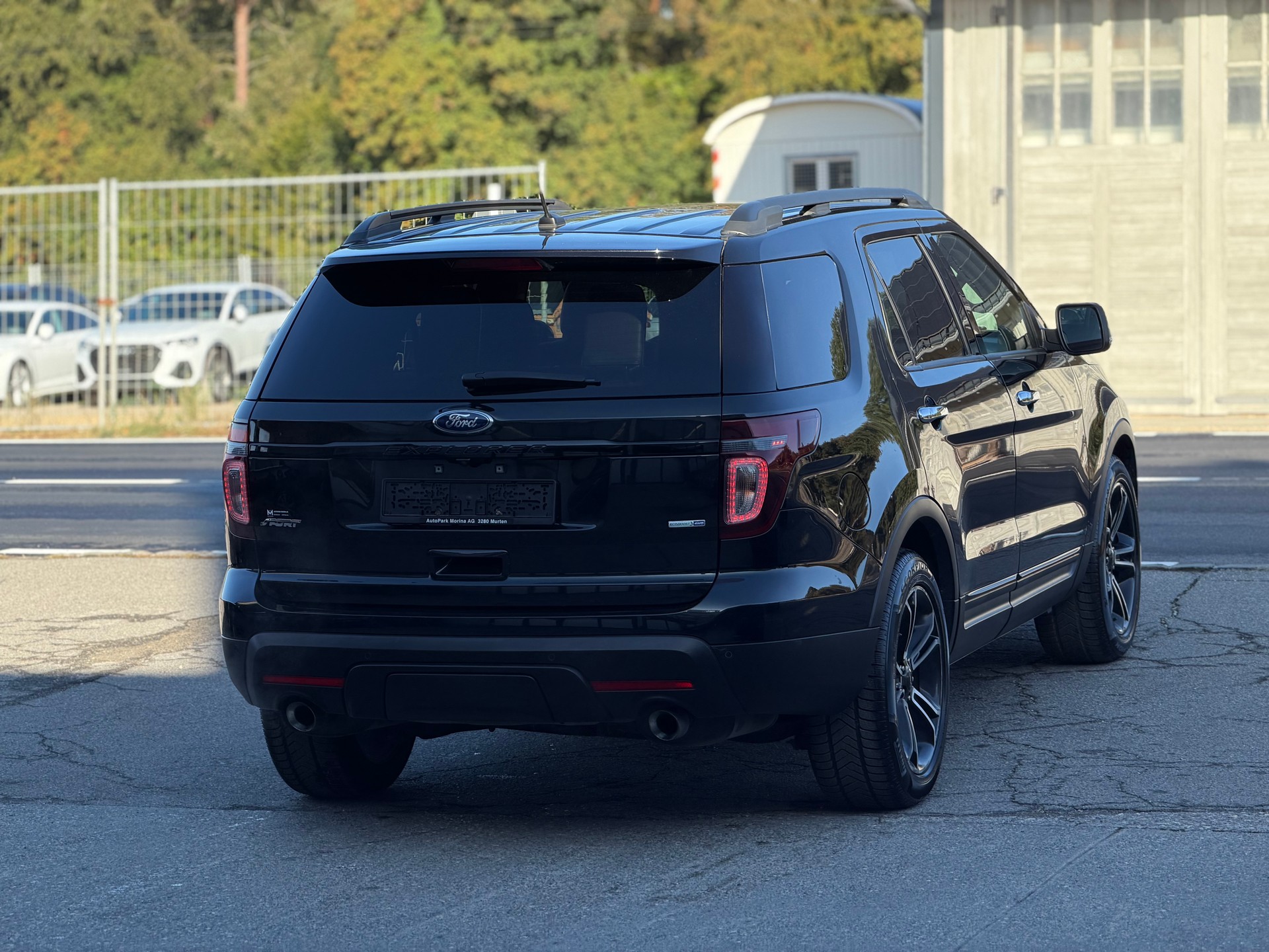 FORD Explorer Sport-image-4