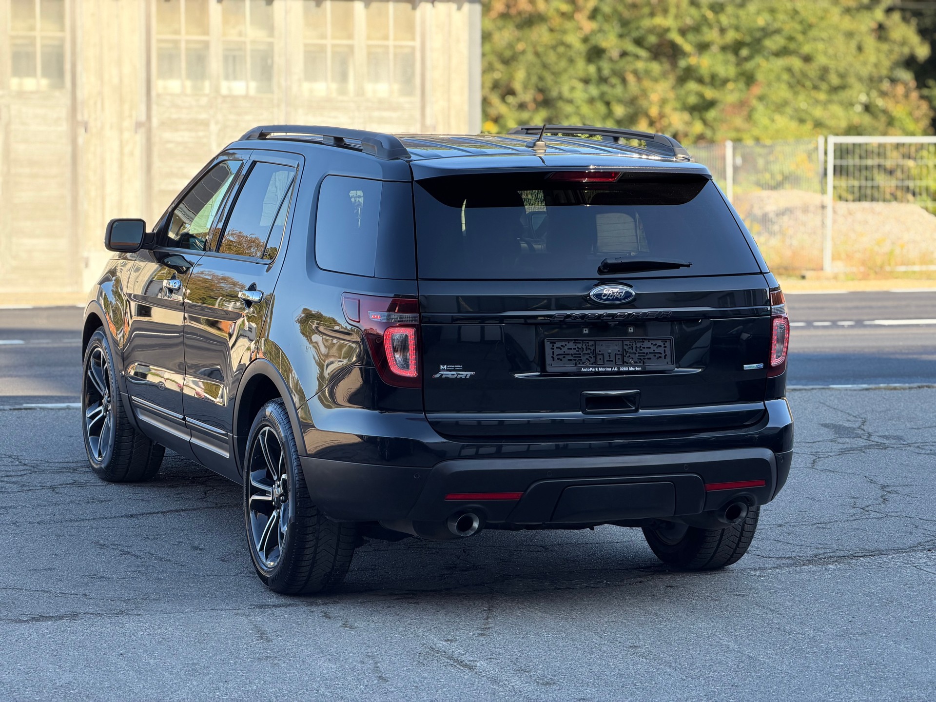 FORD Explorer Sport-image-6