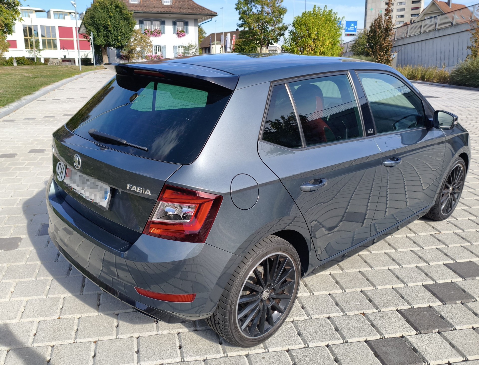 SKODA 1.0 MPI Monte Carlo-image-1