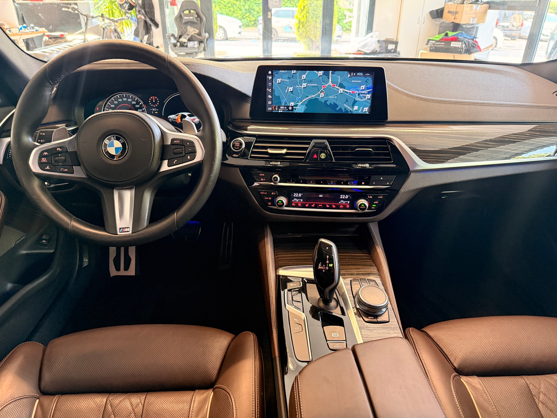 BMW 530d xDrive M-Sport ''Anhängerkupplung'' SAG-image-5