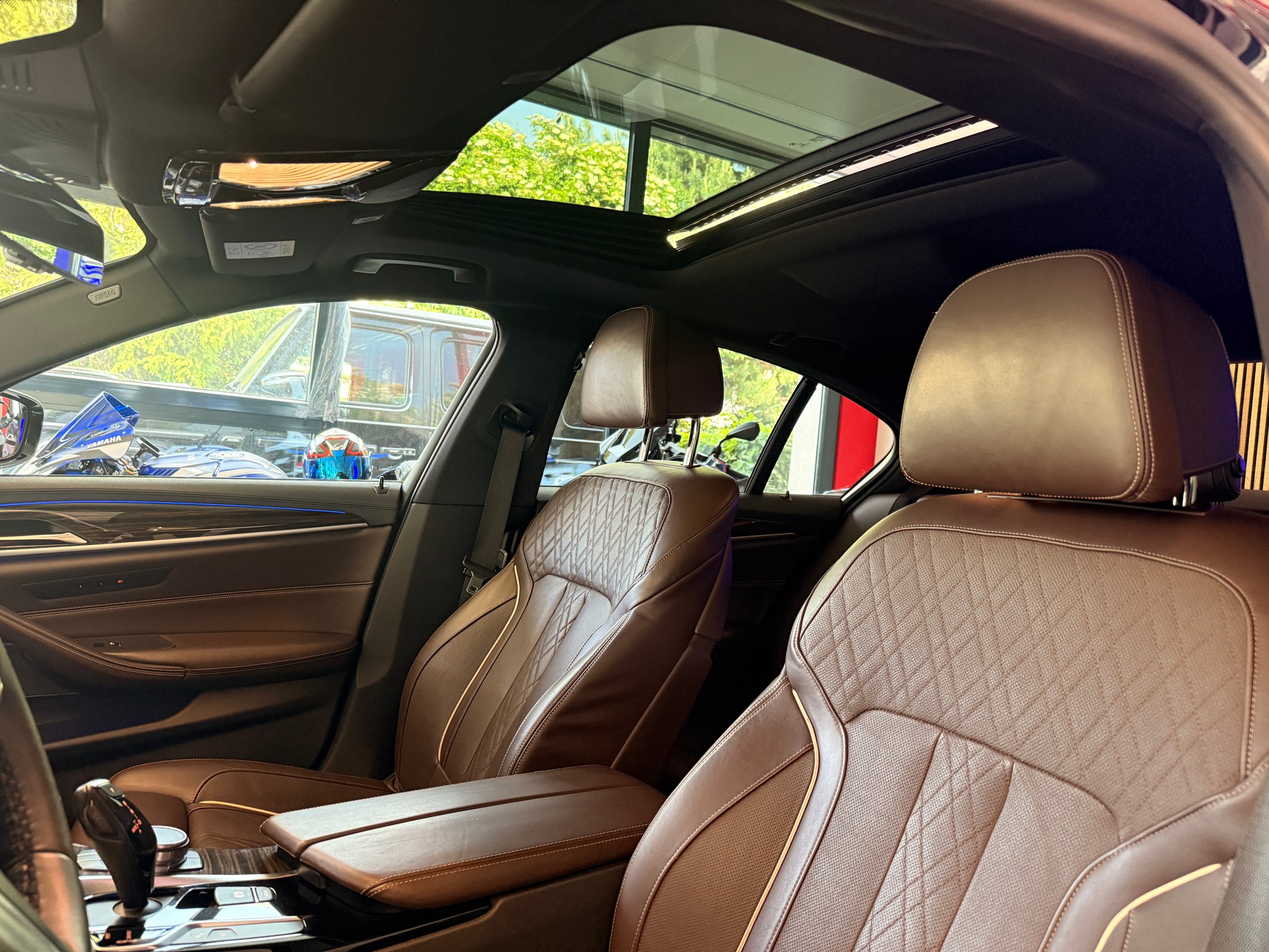 BMW 530d xDrive M-Sport ''Anhängerkupplung'' SAG-image-4