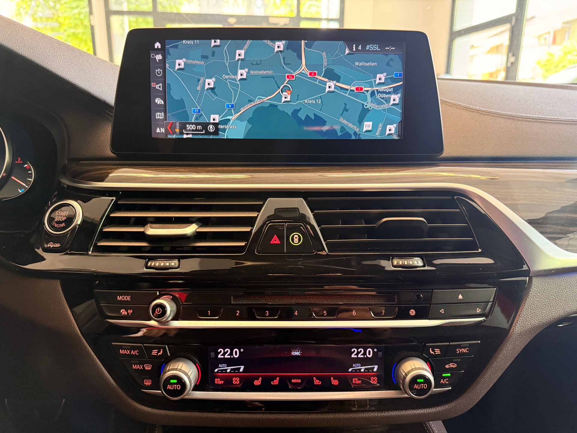 BMW 530d xDrive M-Sport ''Anhängerkupplung'' SAG-image-6