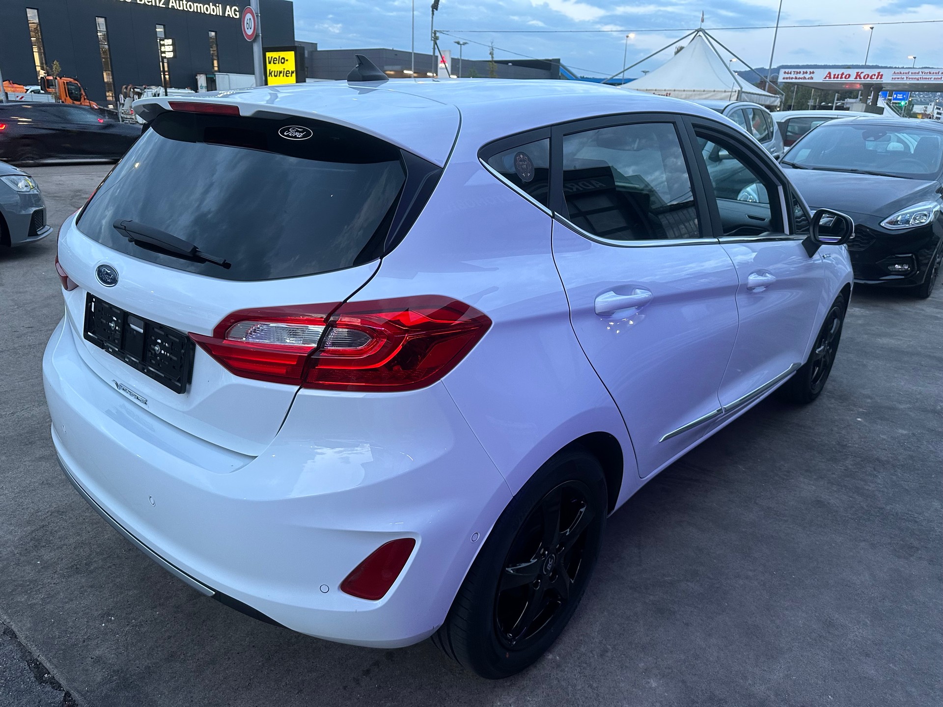 FORD Fiesta 1.0 SCTi Vignale Automat-image-7