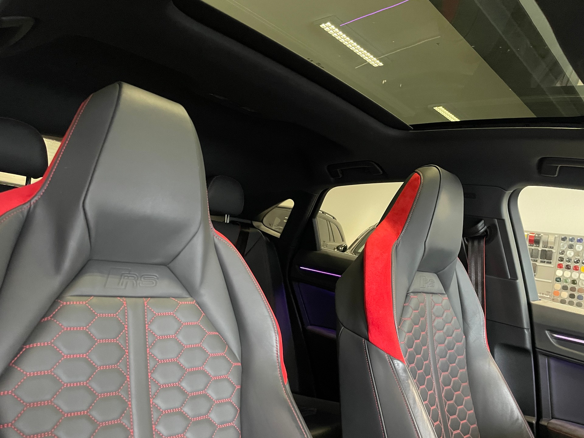 AUDI RS Q3 Sportback quattro S tronic-image-20