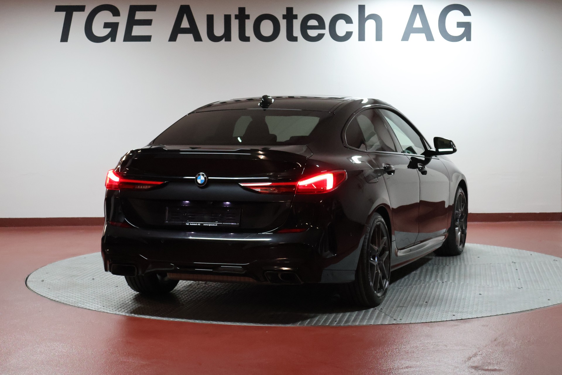 BMW M235i Gran Coupé xDrive M Sport Pro Steptronic-image-17
