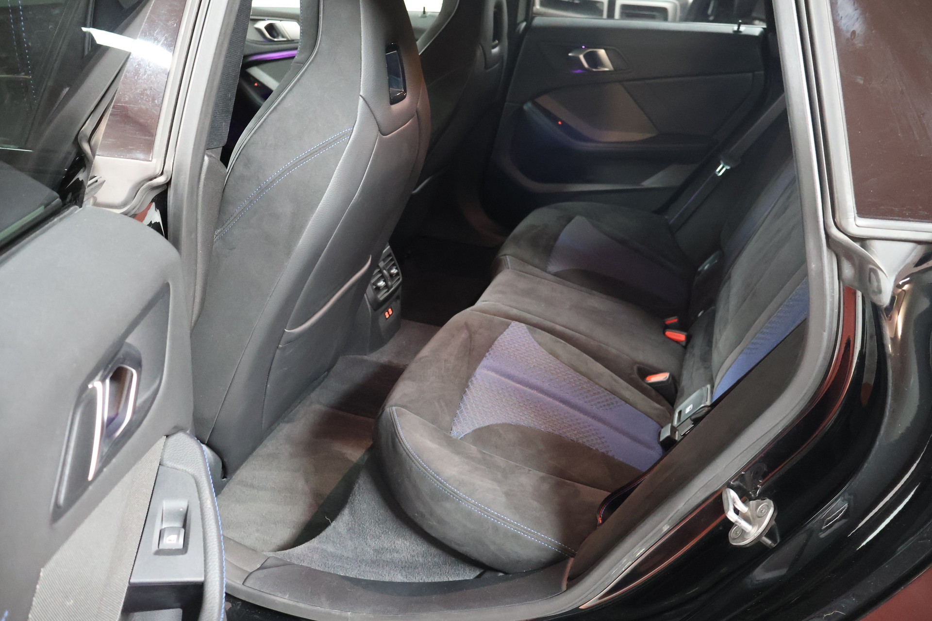BMW M235i Gran Coupé xDrive M Sport Pro Steptronic-image-15