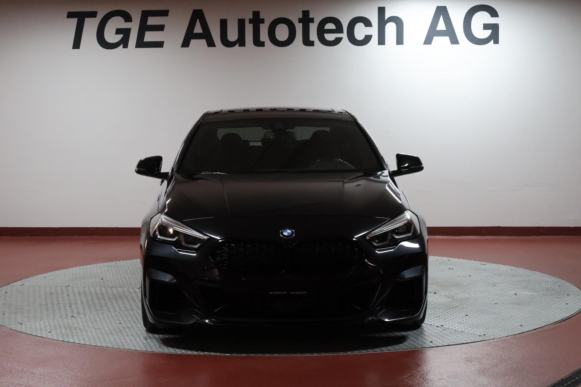 BMW M235i Gran Coupé xDrive M Sport Pro Steptronic-image-1