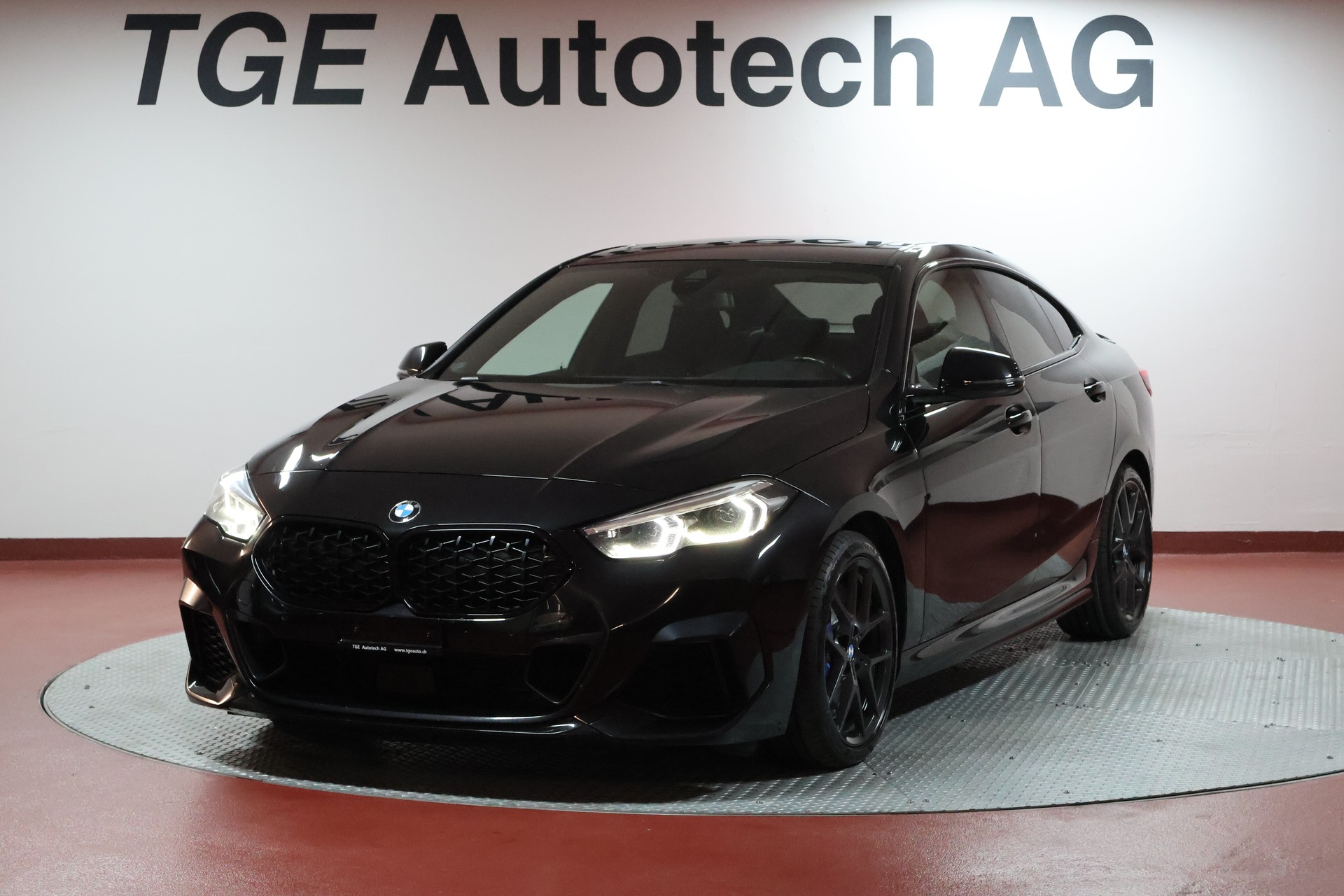 BMW M235i Gran Coupé xDrive M Sport Pro Steptronic-image-0