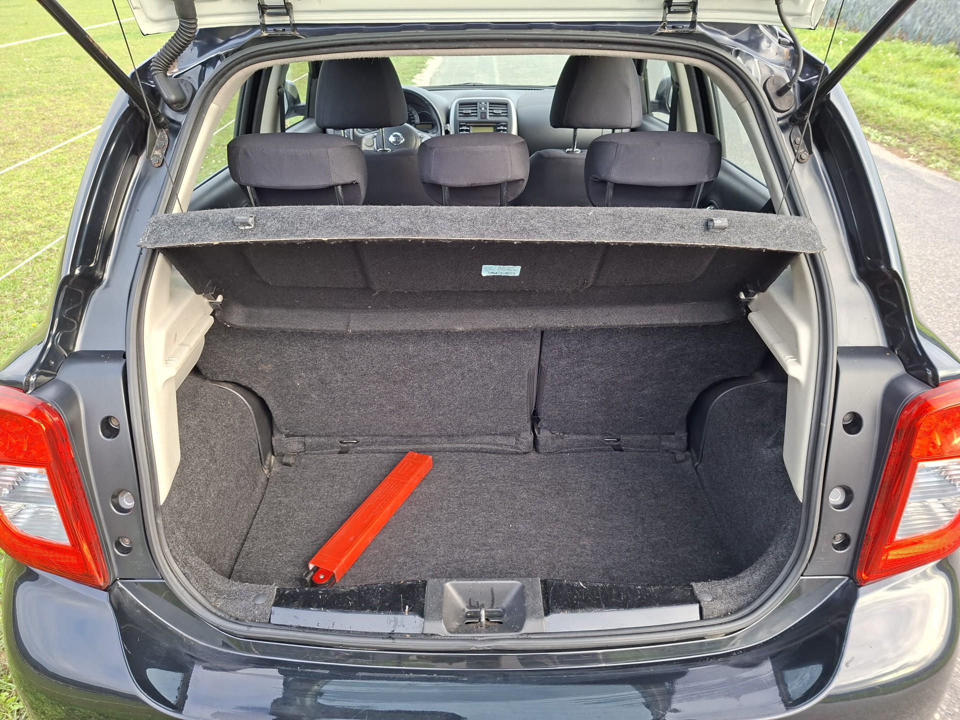 NISSAN Micra 1.2 tekna-image-13