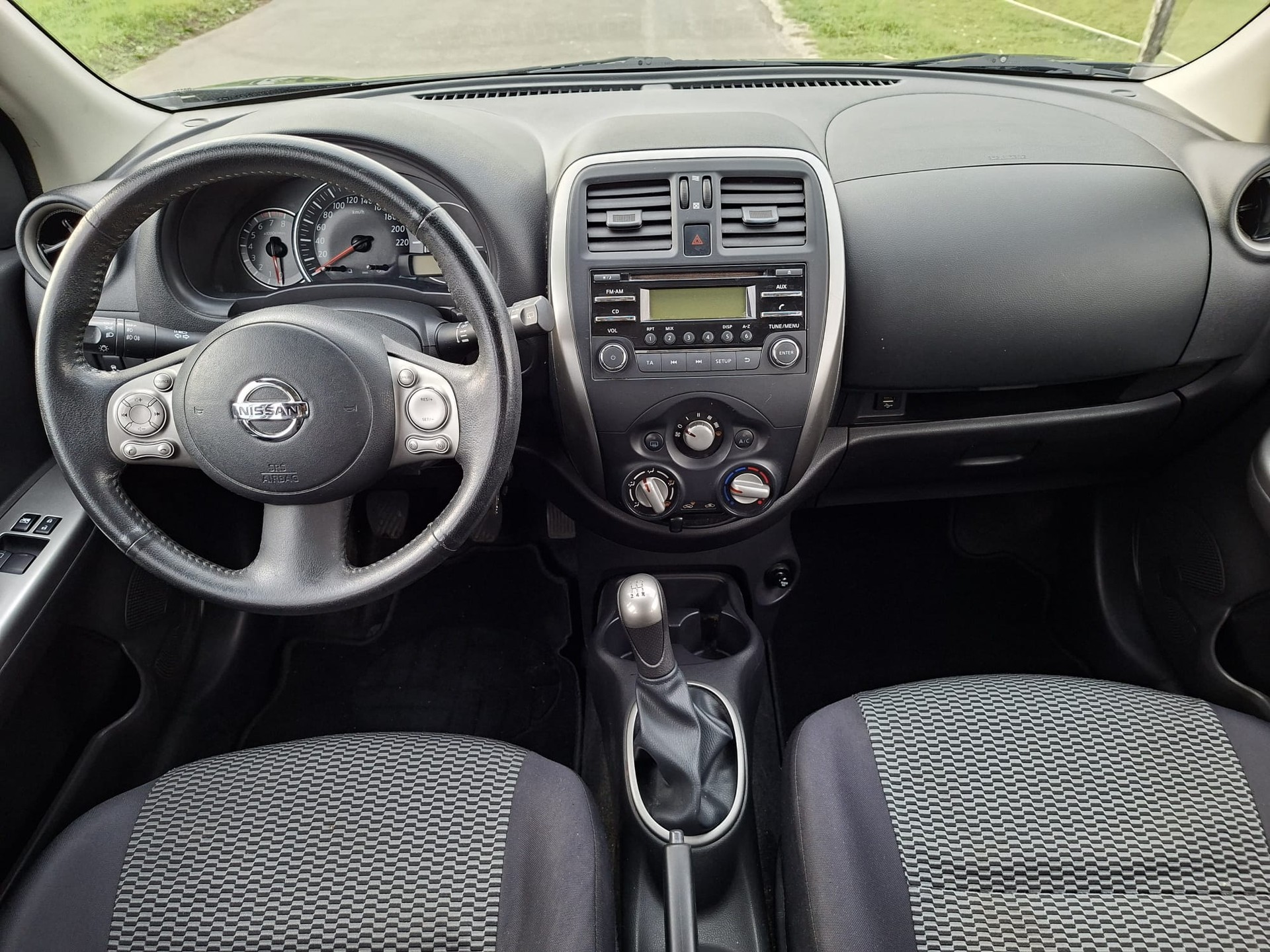 NISSAN Micra 1.2 tekna-image-9