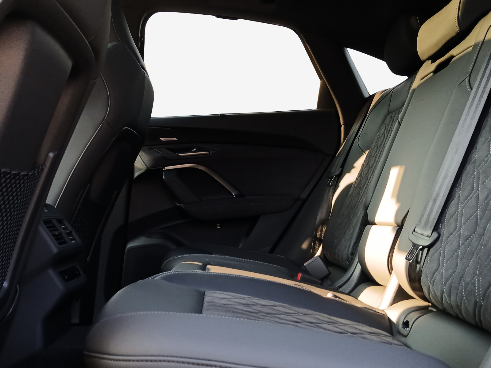 AUDI Q5 Sportback TDI quattro 220 kW S-tronic-image-11