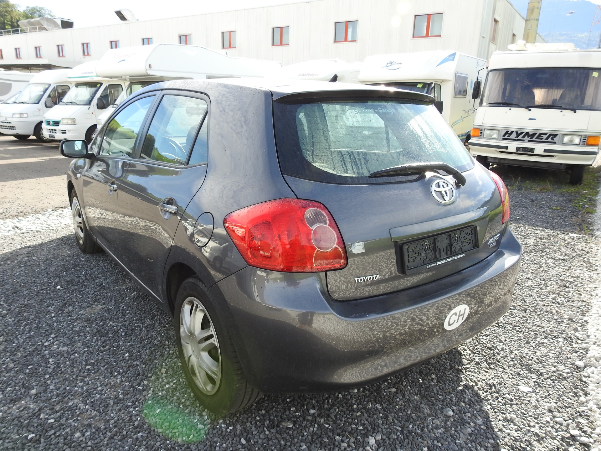 TOYOTA Auris 2.0 D-4D Linea Luna-image-2