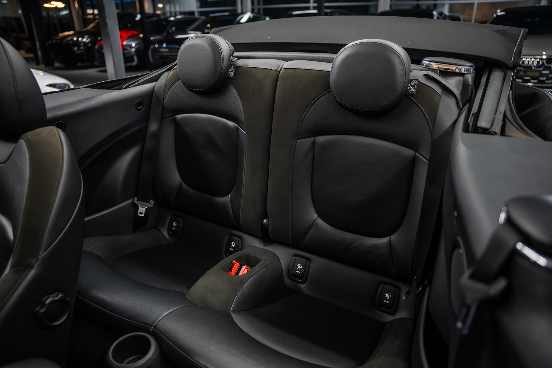 MINI Cooper Cabriolet Steptronic *CH-Fahrzeug*Vollleder*Garantie*-image-13