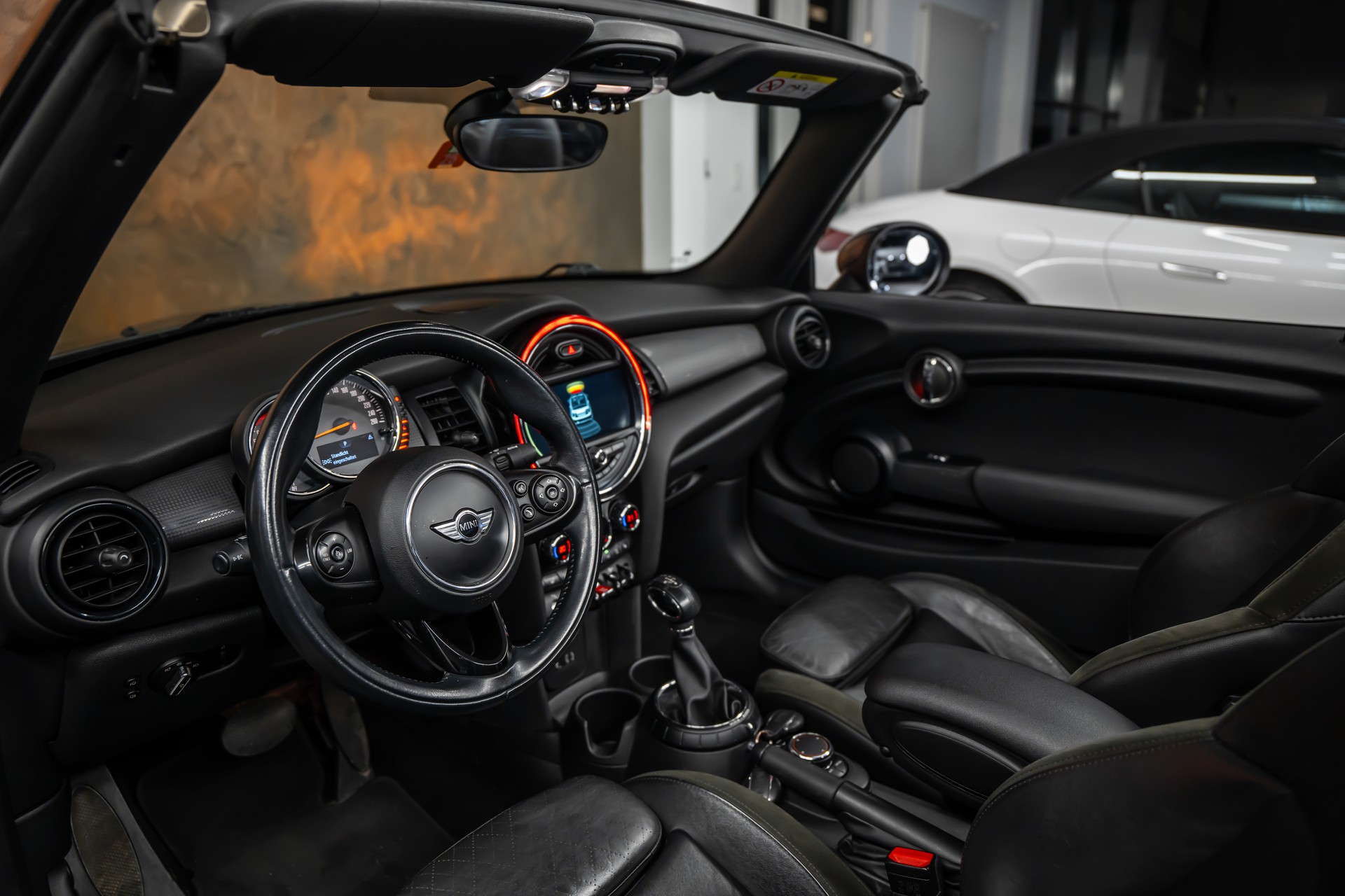 MINI Cooper Cabriolet Steptronic *CH-Fahrzeug*Vollleder*Garantie*-image-10
