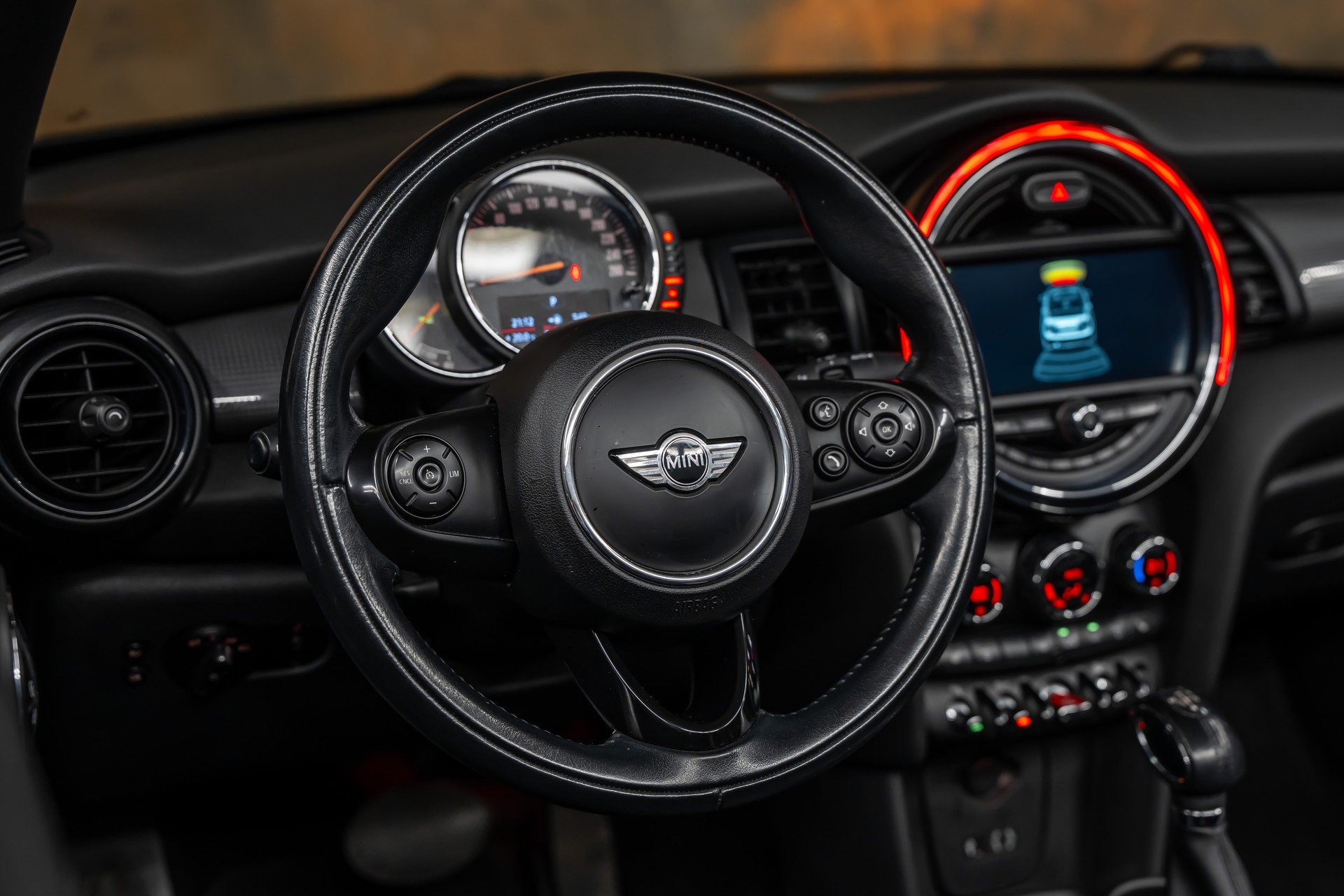MINI Cooper Cabriolet Steptronic *CH-Fahrzeug*Vollleder*Garantie*-image-15