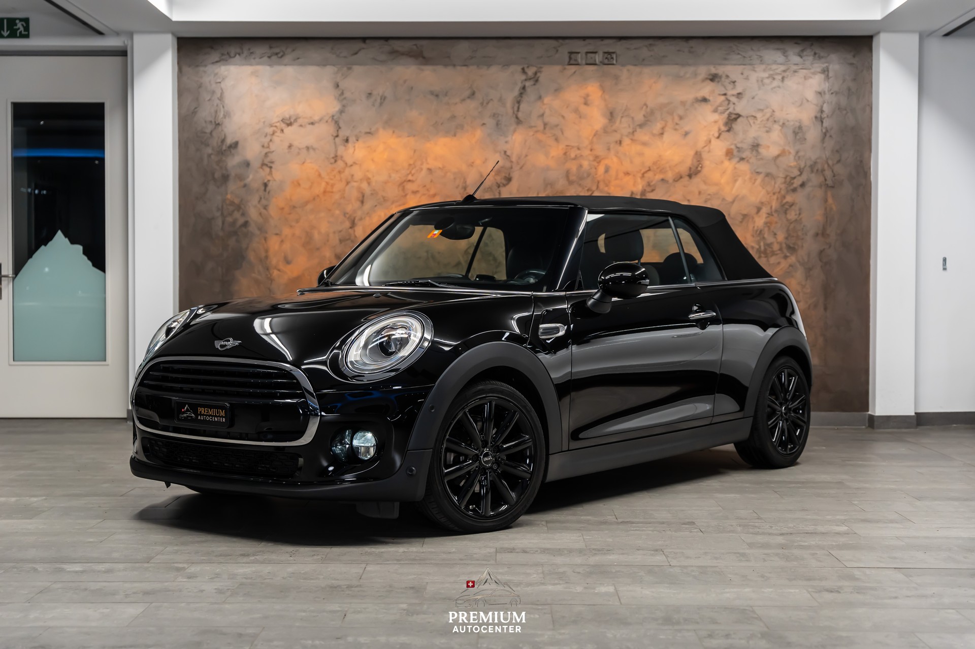 MINI Cooper Cabriolet Steptronic *CH-Fahrzeug*Vollleder*Garantie*-image-0