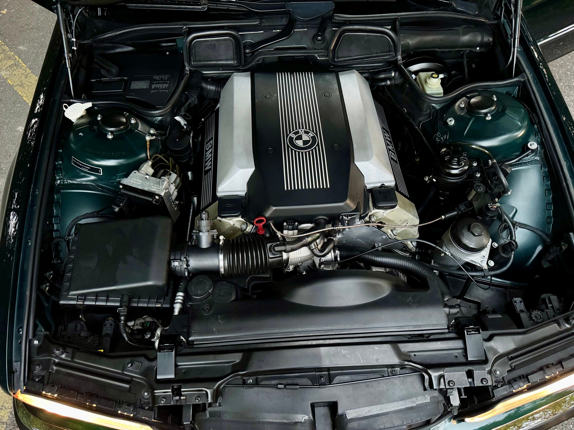 BMW 735i V8 ABS dAiB-image-4