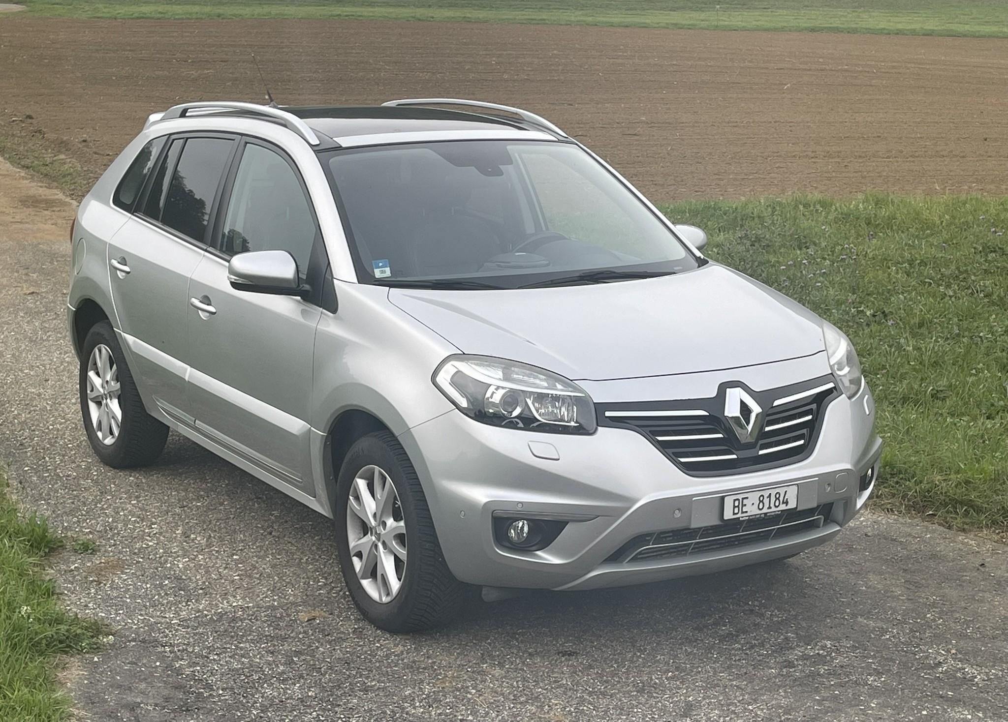 Car photo
