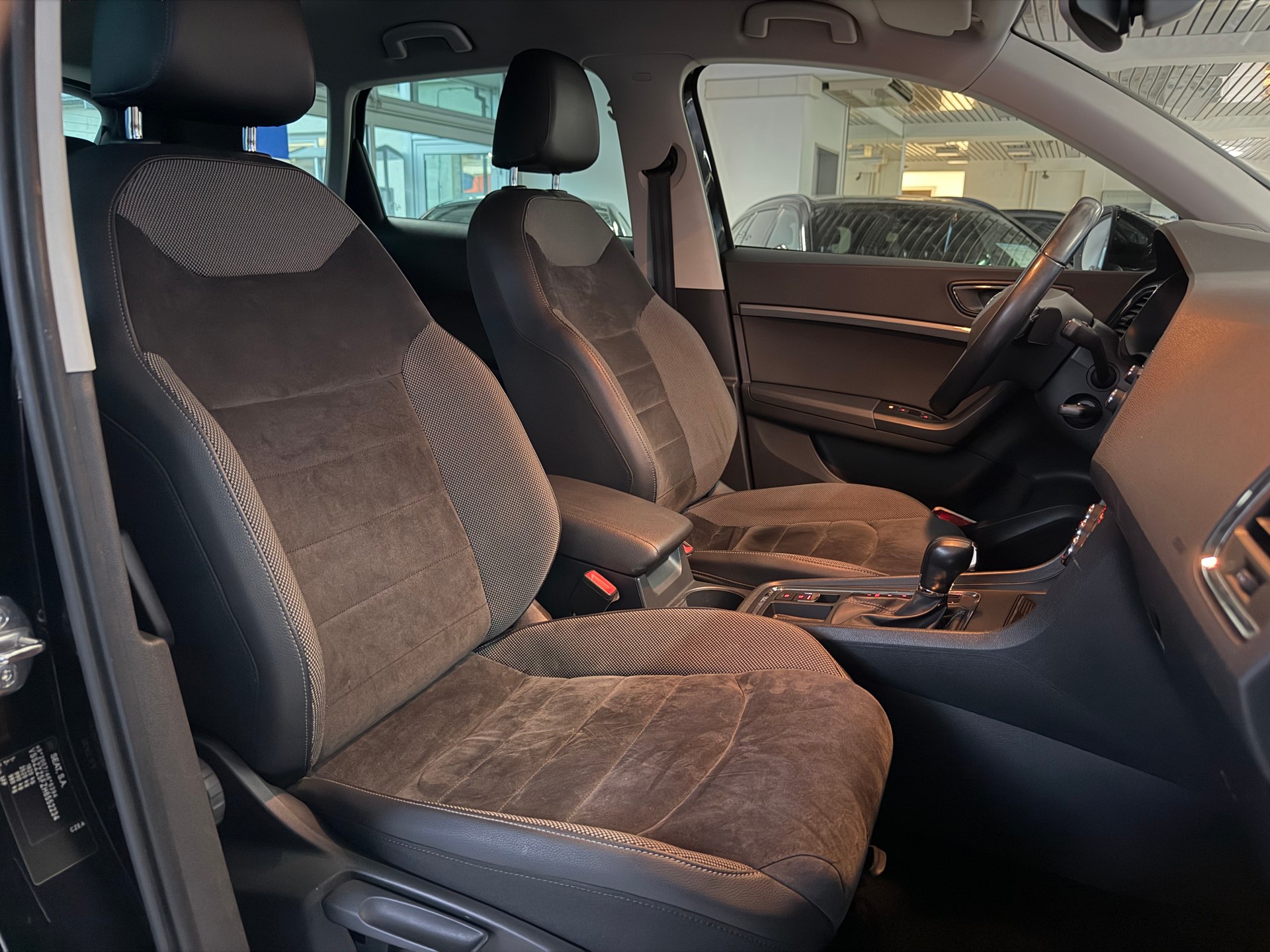 SEAT Ateca 1.4 TSI Style DSG-image-17