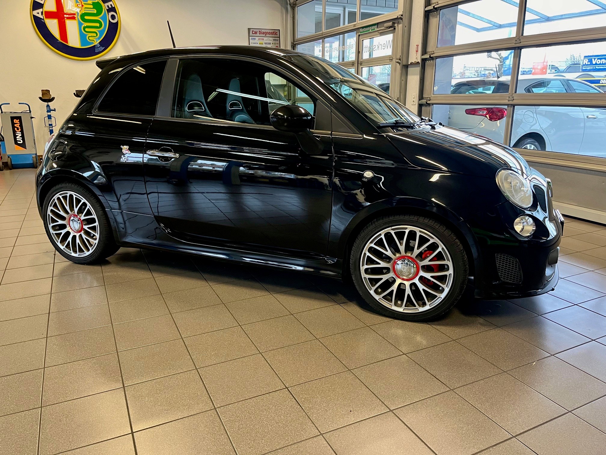 Car photo