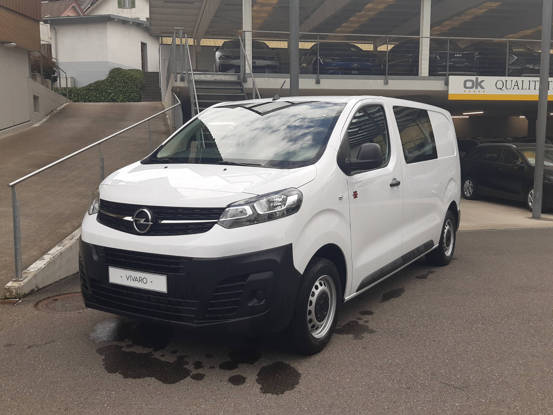 OPEL Vivaro Cargo 2.7 t M 2.0 D 144PS 4x4
