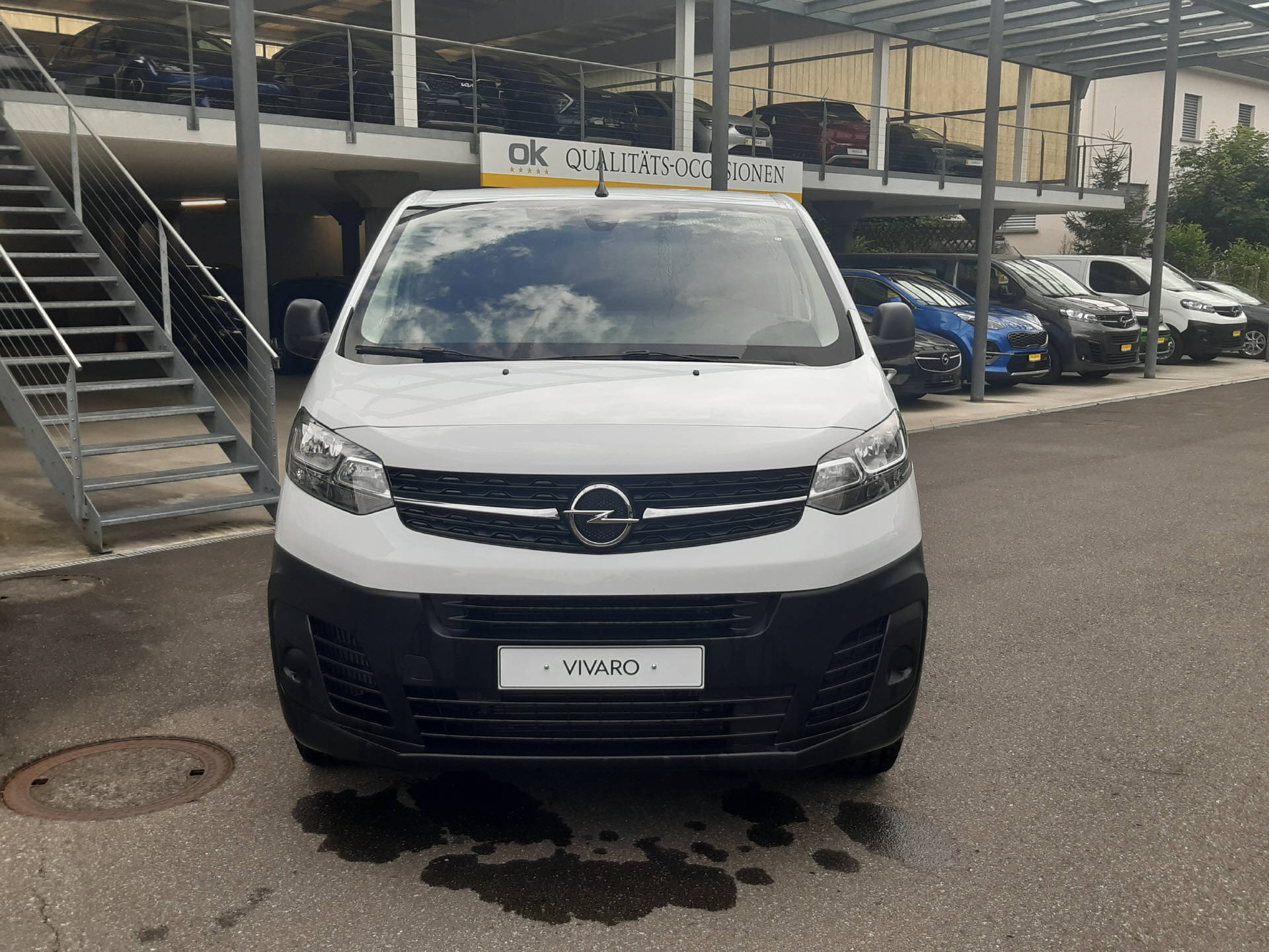 OPEL Vivaro Cargo 2.7 t M 2.0 D 144PS 4x4-image-1