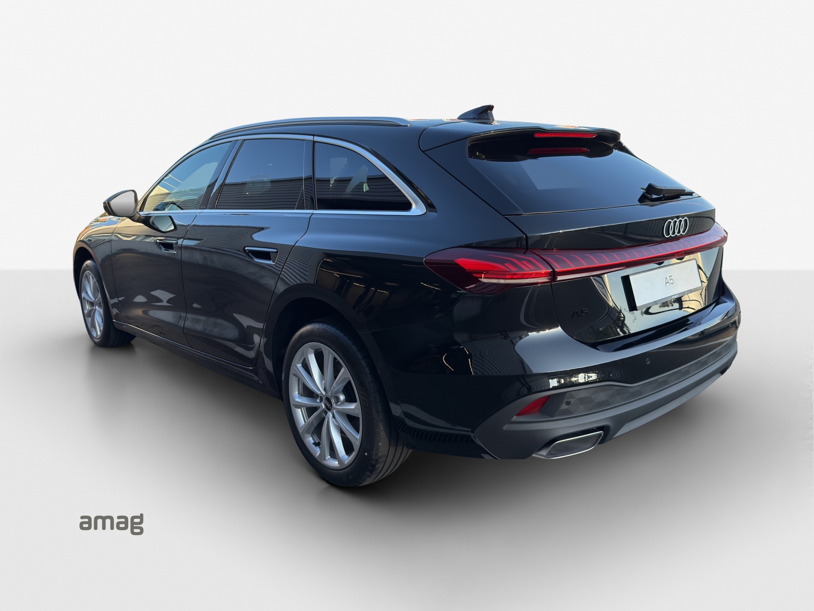 AUDI A5 Avant TFSI 150 kW S tronic-image-2