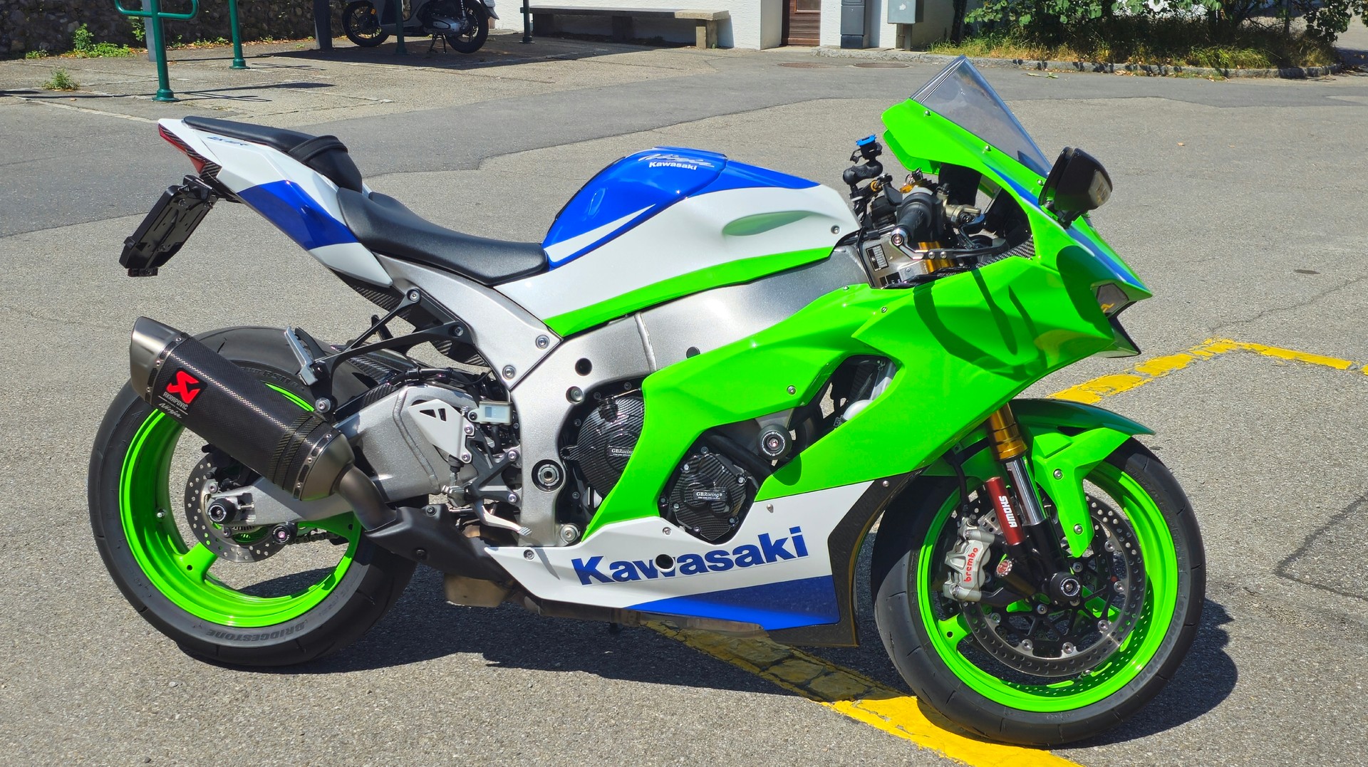KAWASAKI Ninja ZX-10R 40th Anniversary