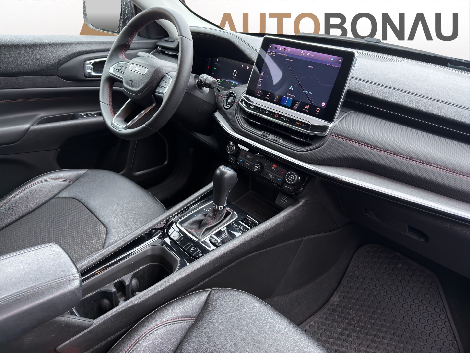 JEEP Compass 1.3T PHEV Trailhawk 4xe-image-10