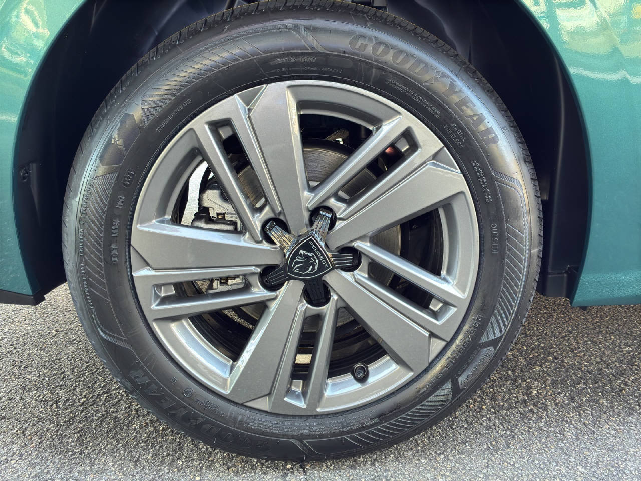 PEUGEOT 308 SW 1.2 Hybrid 145 PS SYLE AUTOMAT-image-3