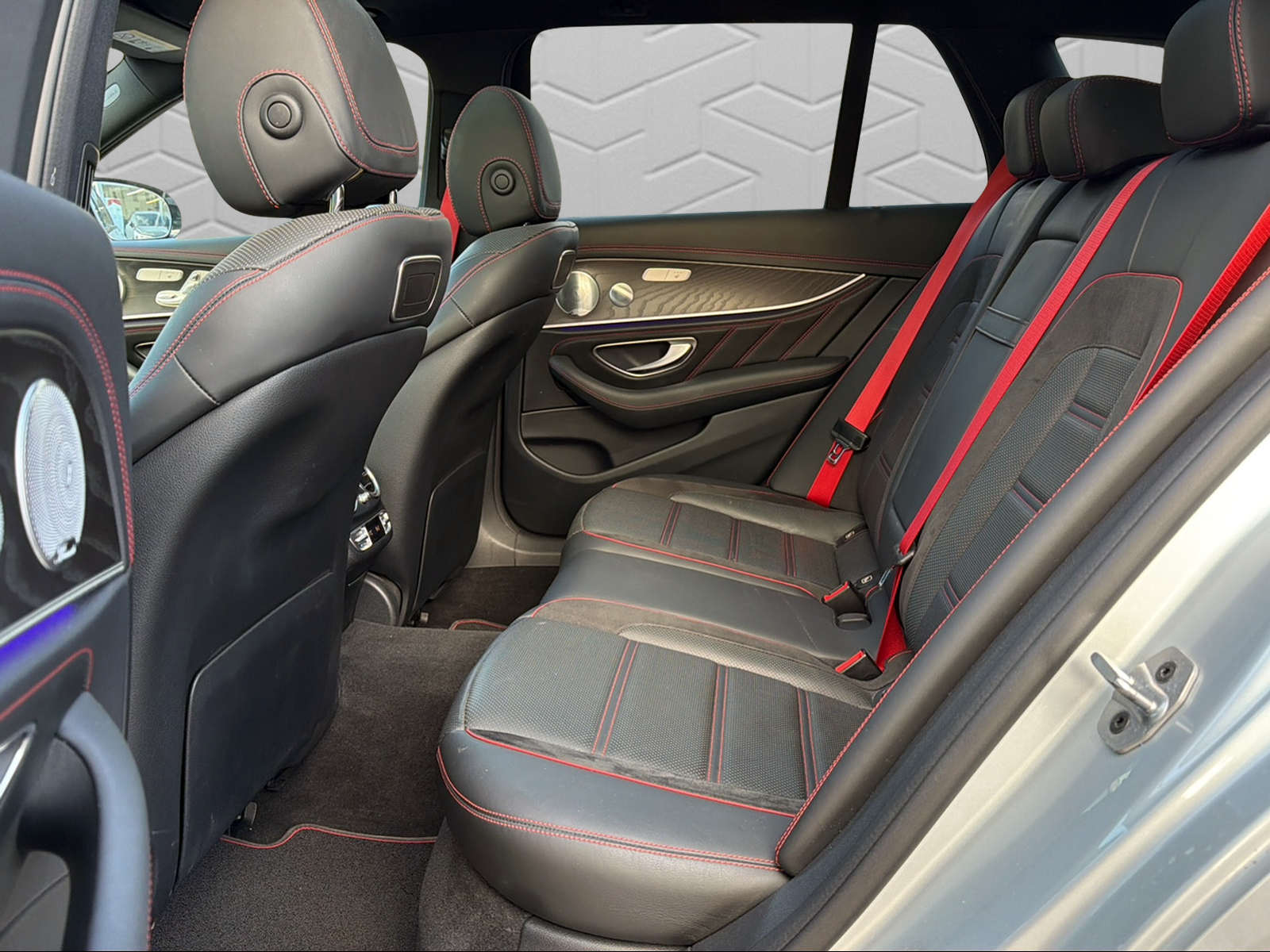 MERCEDES-BENZ E 53 AMG 4Matic 9G-Tronic-image-15