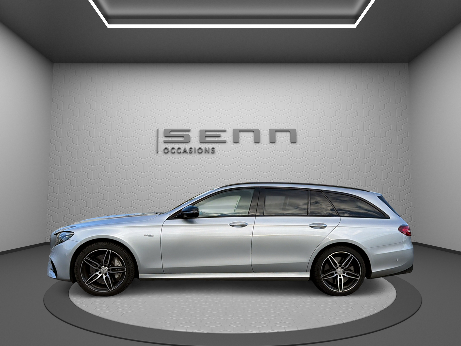 MERCEDES-BENZ E 53 AMG 4Matic 9G-Tronic-image-2