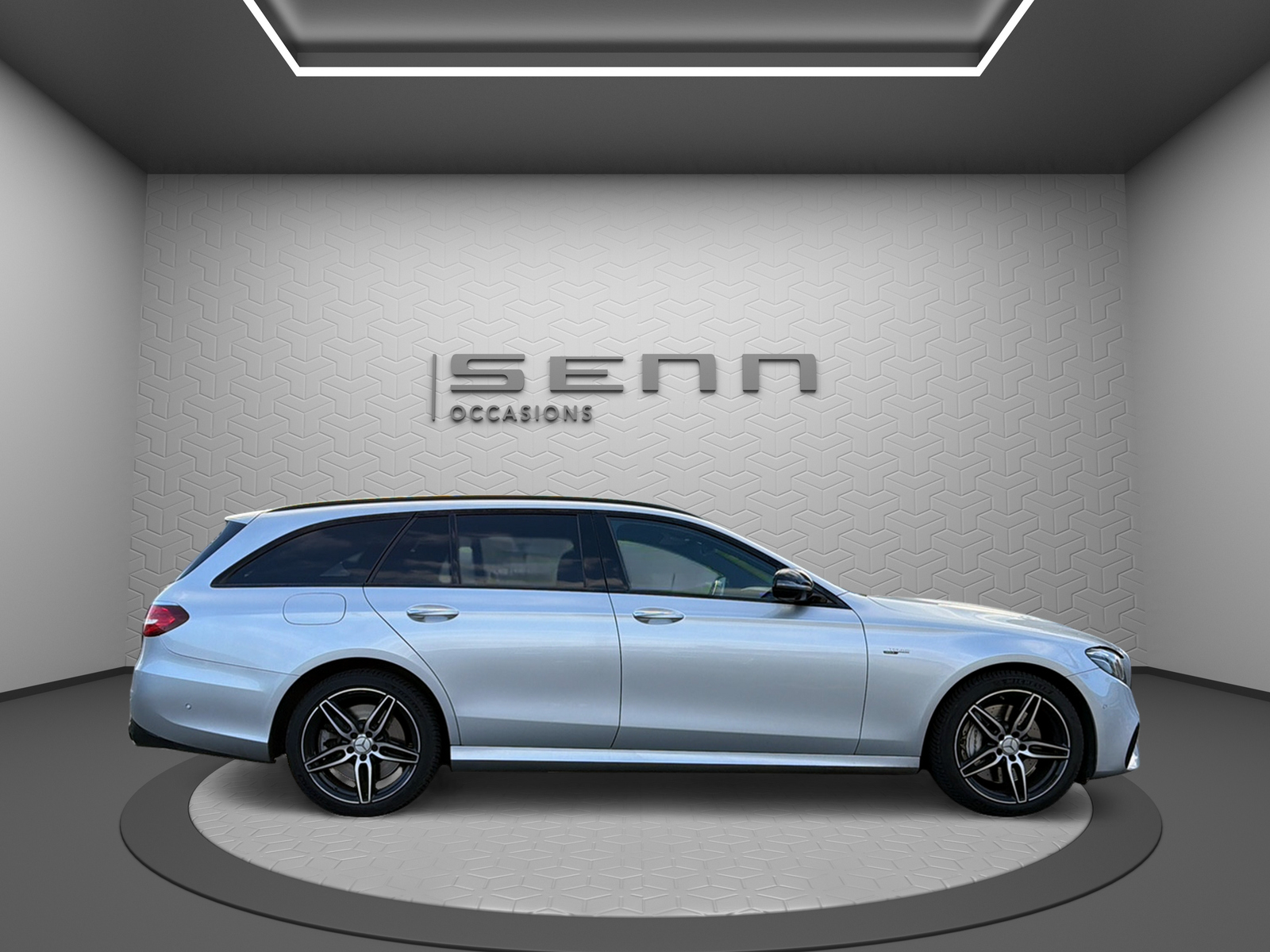 MERCEDES-BENZ E 53 AMG 4Matic 9G-Tronic-image-6