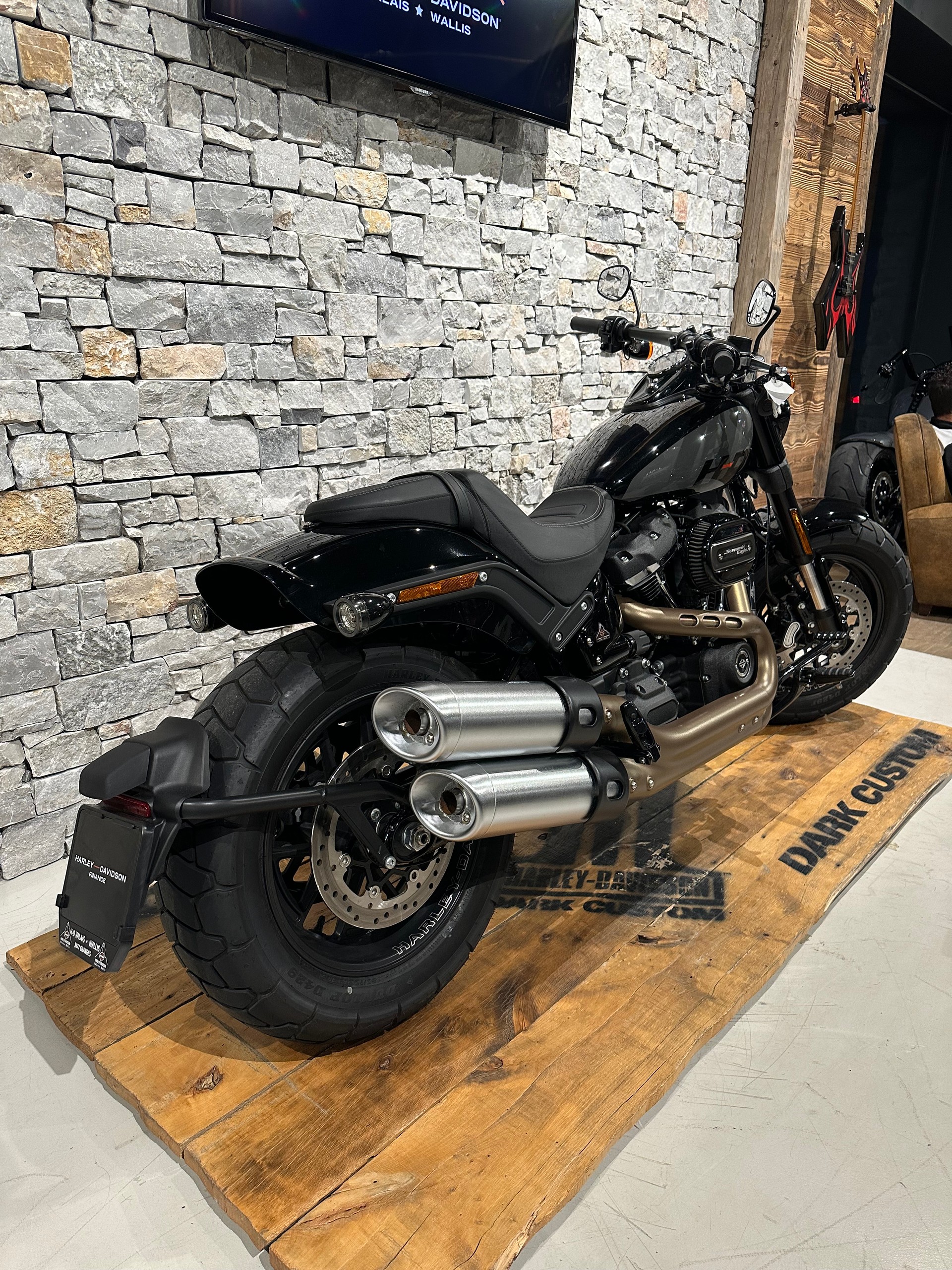 HARLEY-DAVIDSON FXFBS Fat Bob 114-showroom-element-2