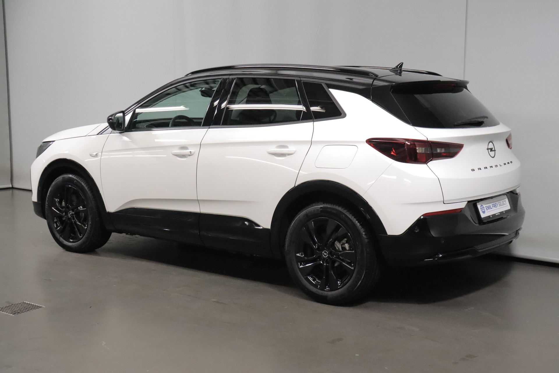 OPEL Grandland 1.6 T PHEV GS Line-image-10