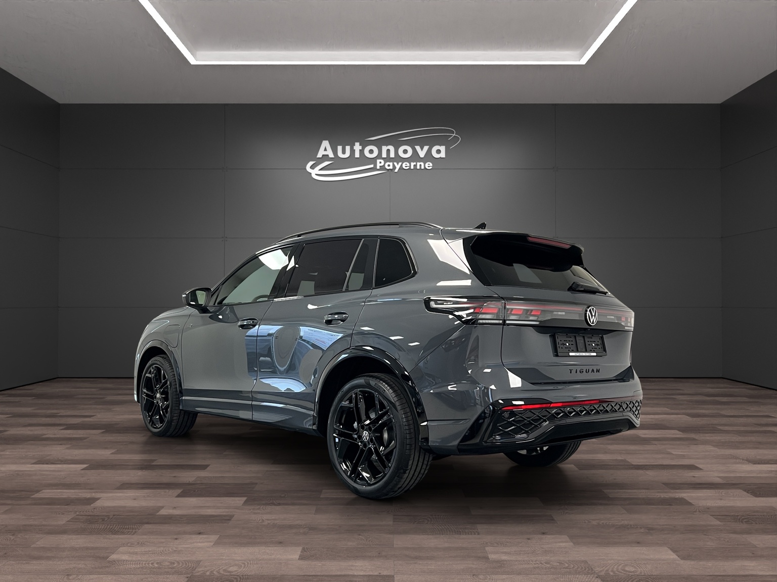 VW Tiguan 1.5 TSI evo2 eHybrid R-Line DSG-image-3