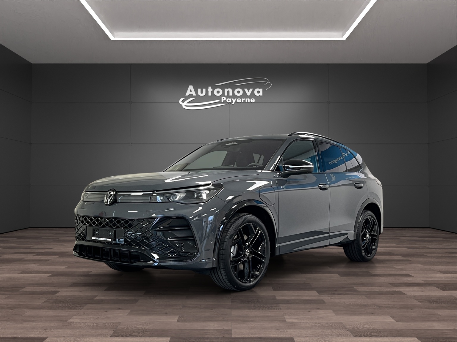 VW Tiguan 1.5 TSI evo2 eHybrid R-Line DSG-image-0